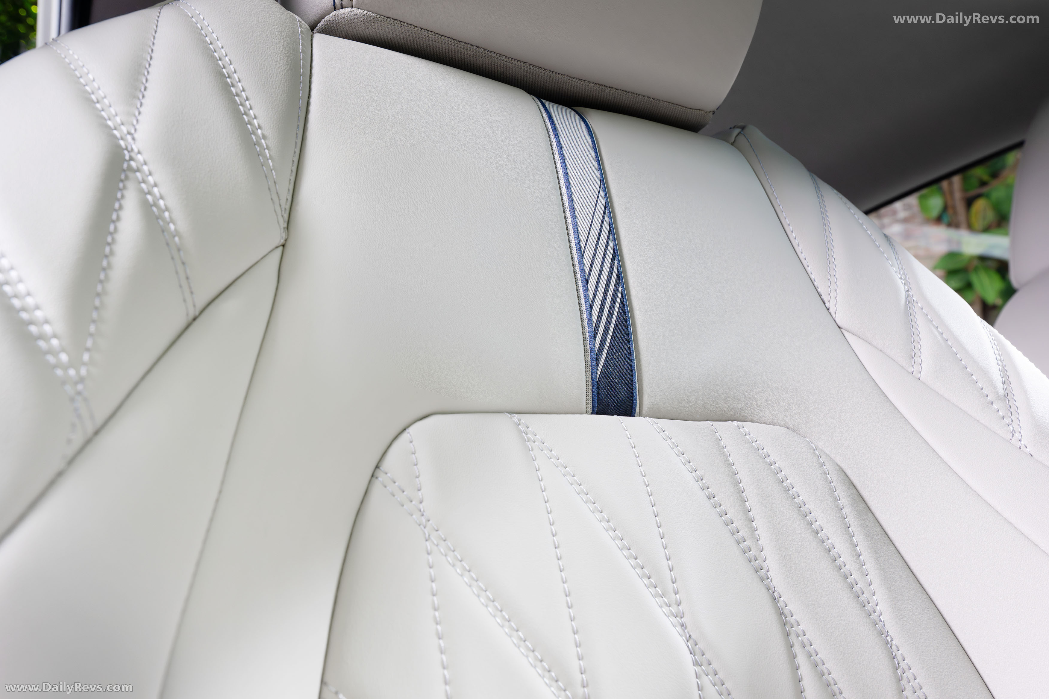 2026 Nissan Sentra SL Interior