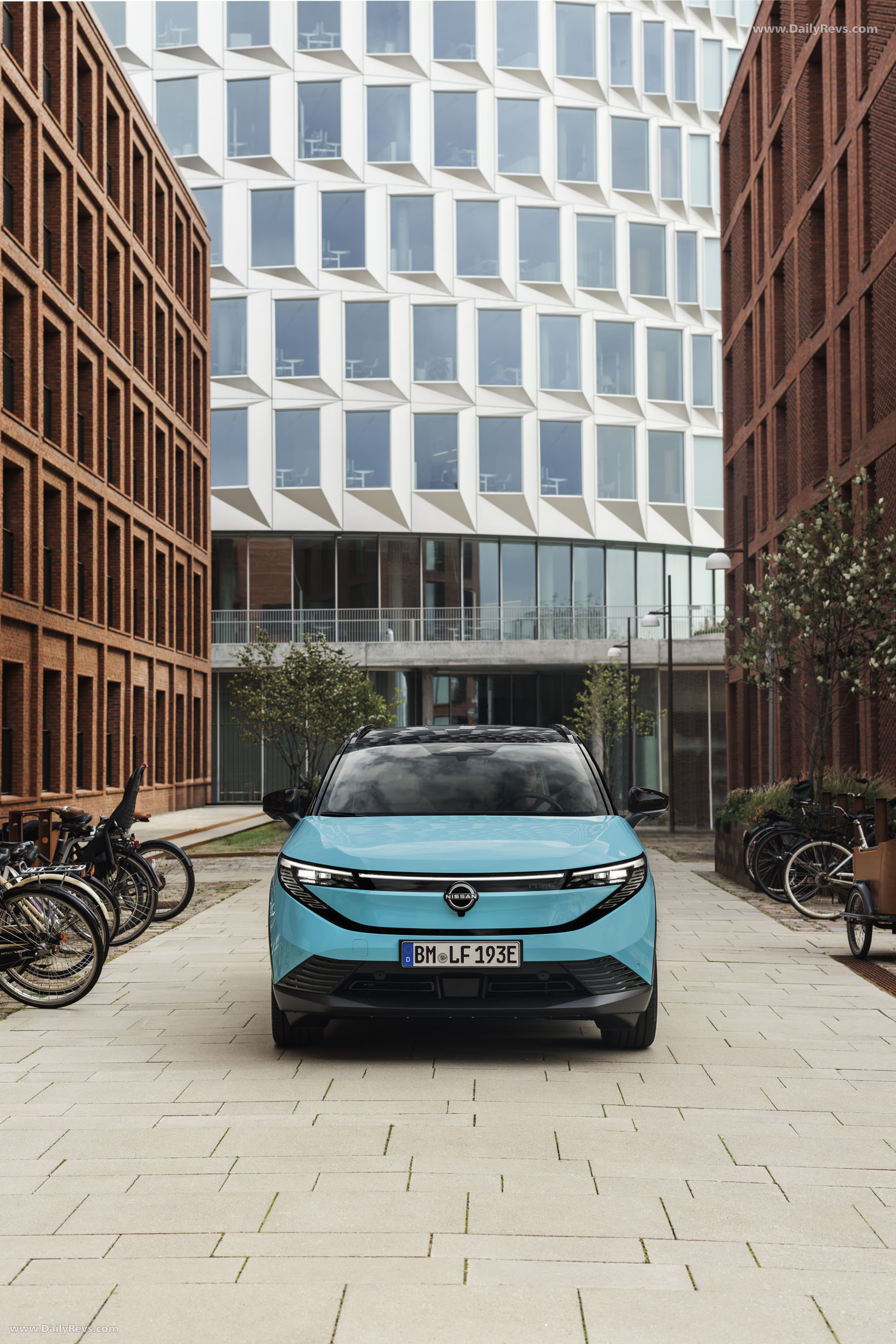 2026 Nissan Leaf EV European Version Front View
