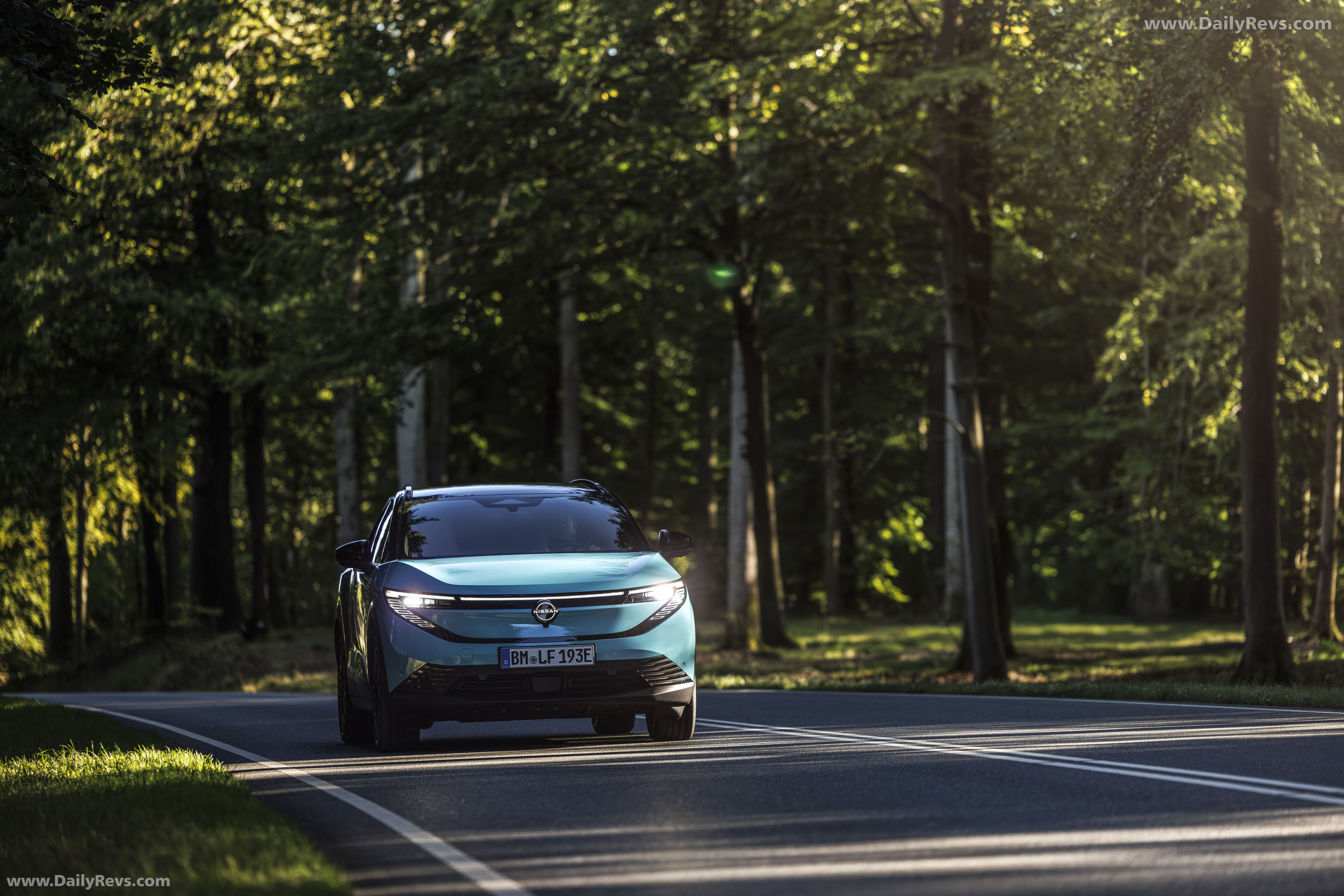 2026 Nissan Leaf EV European Version Front View
