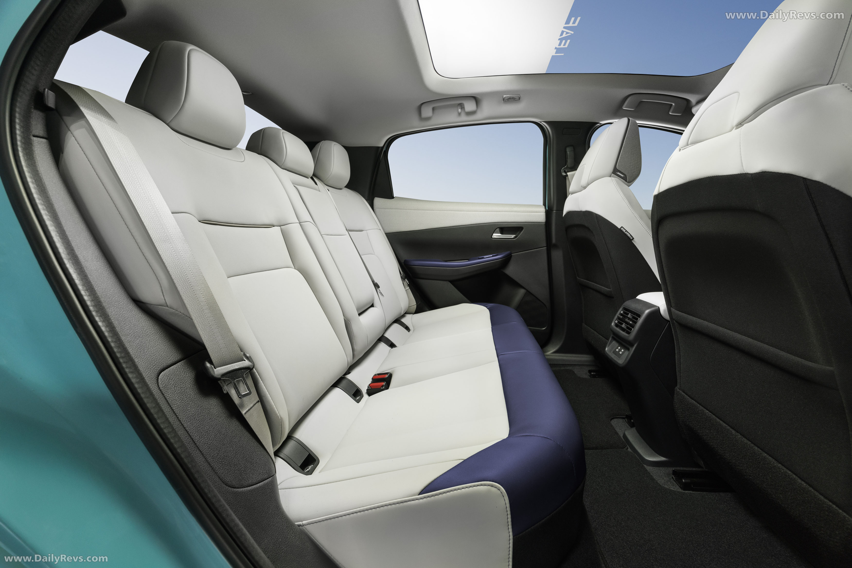 2026 Nissan Leaf EV European Version Interior
