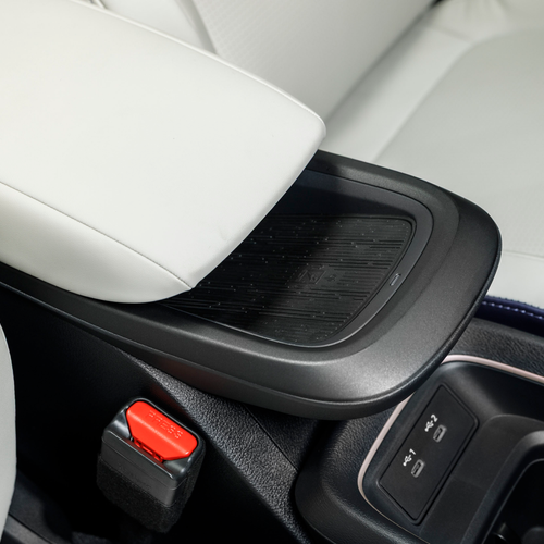 2026 Nissan Leaf EV European Version Interior