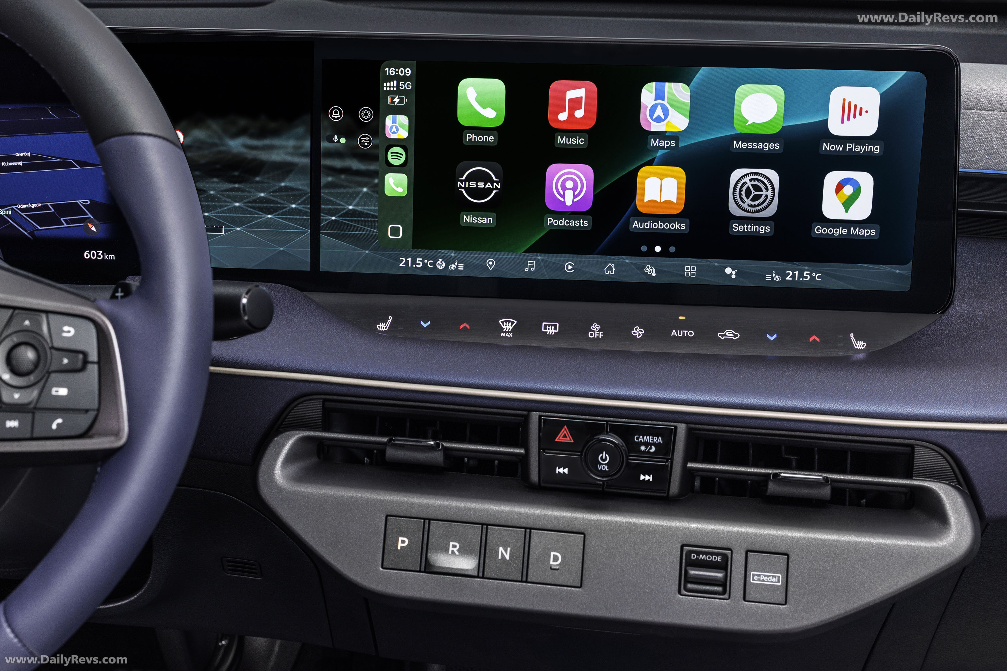 2026 Nissan Leaf EV European Version Interior