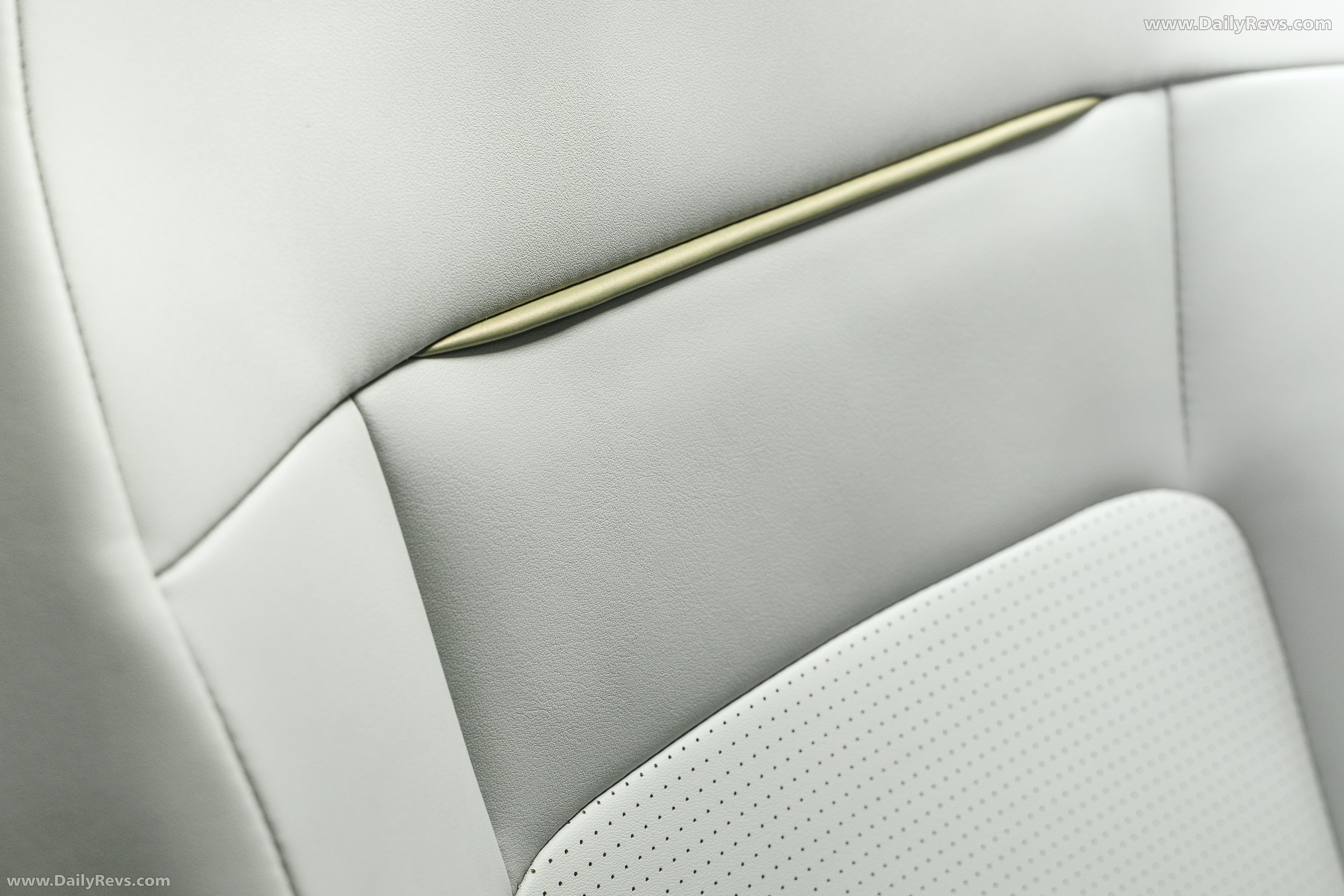 2026 Nissan Leaf EV European Version Interior