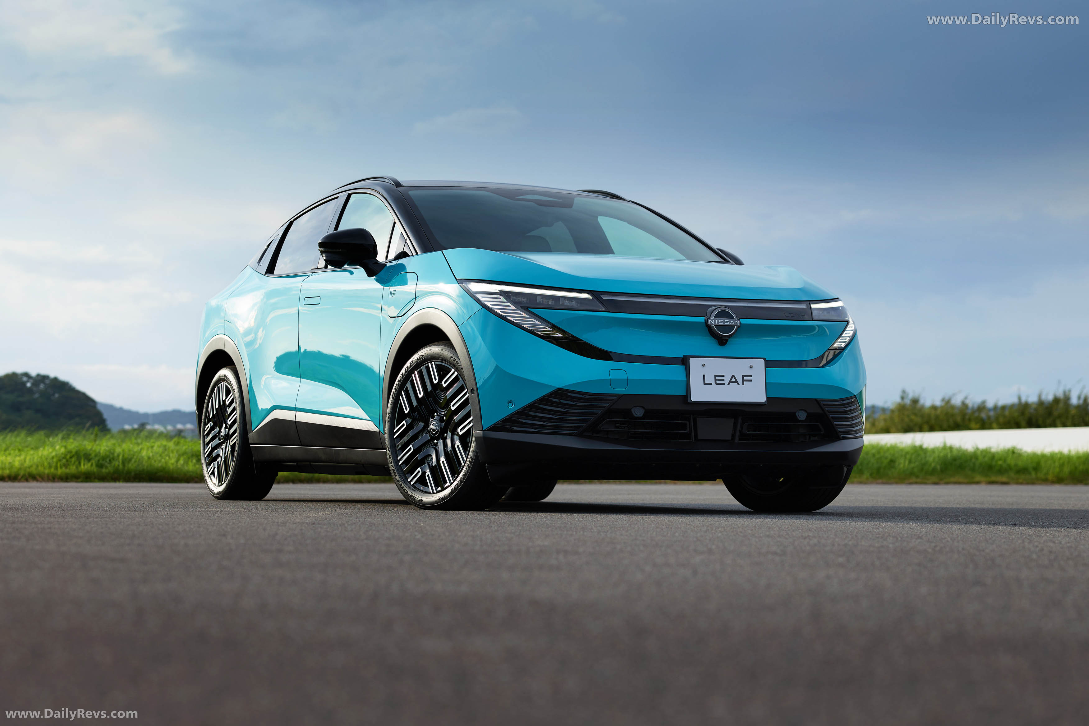 2026 Nissan Leaf EV Japanese Version Front View