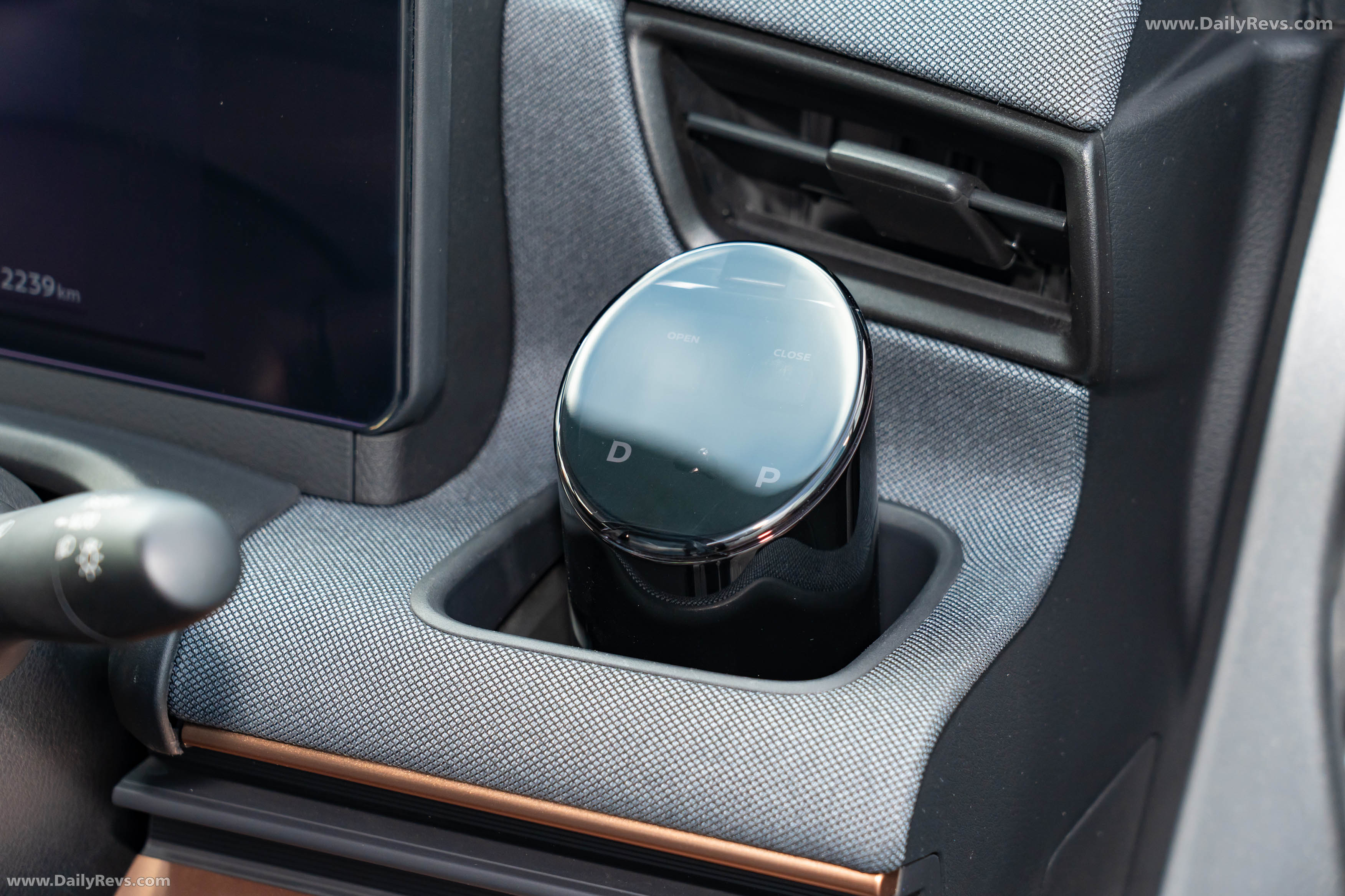 2025 Nissan Sakura Ao-Solar Extender Interior
