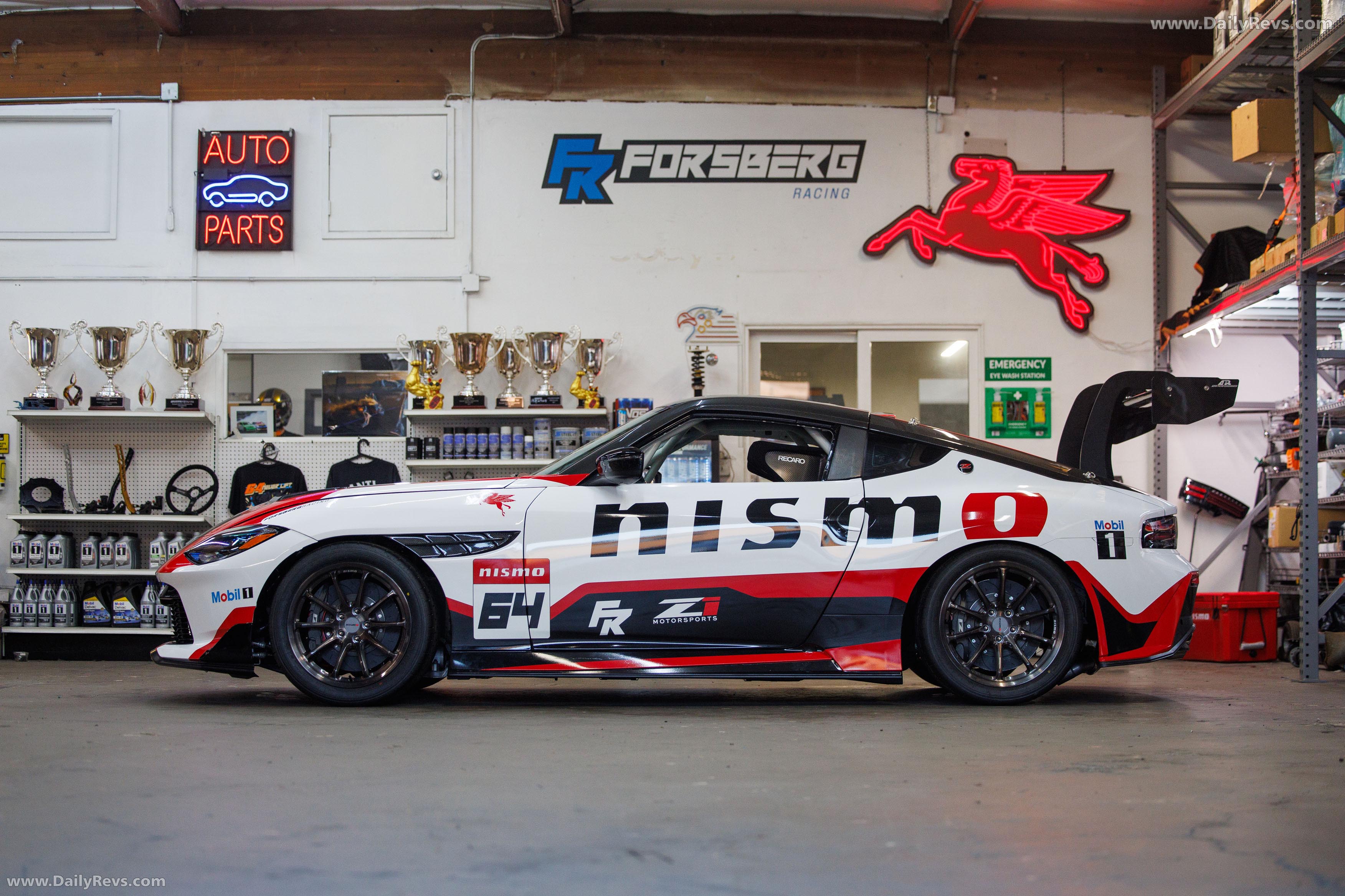 2025 Nissan Forsberg Racing NISMO GT-Z Concept Side View