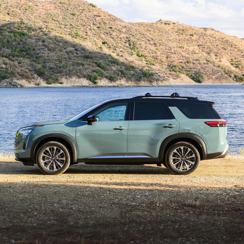 2026 Nissan Pathfinder Side View
