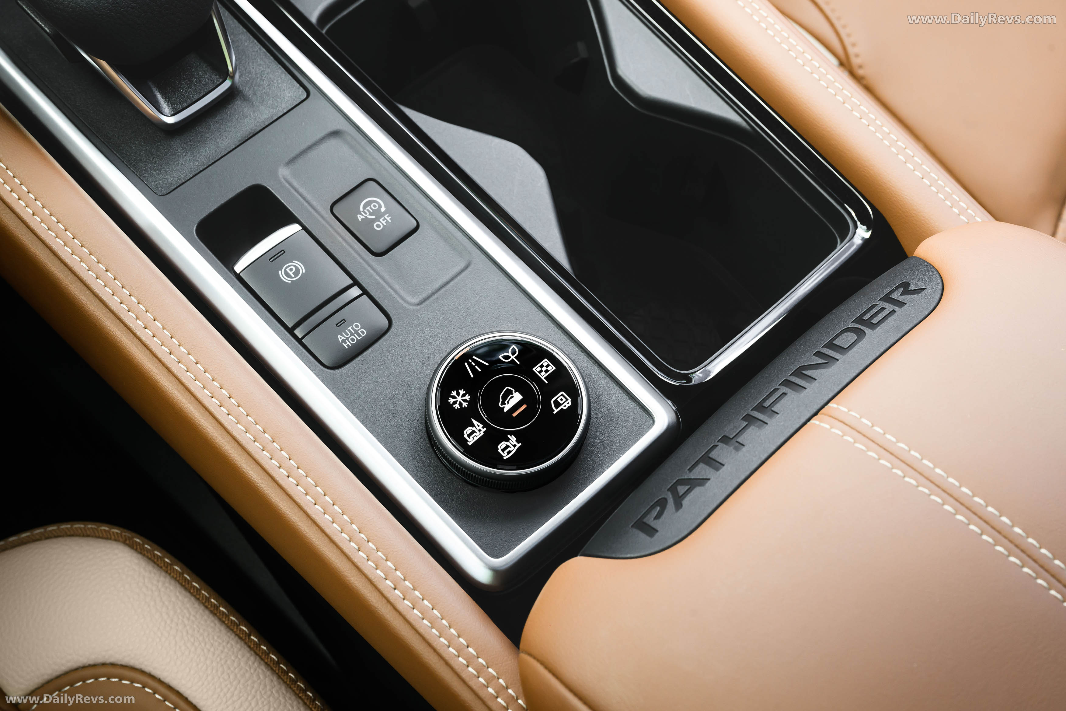 2026 Nissan Pathfinder Interior
