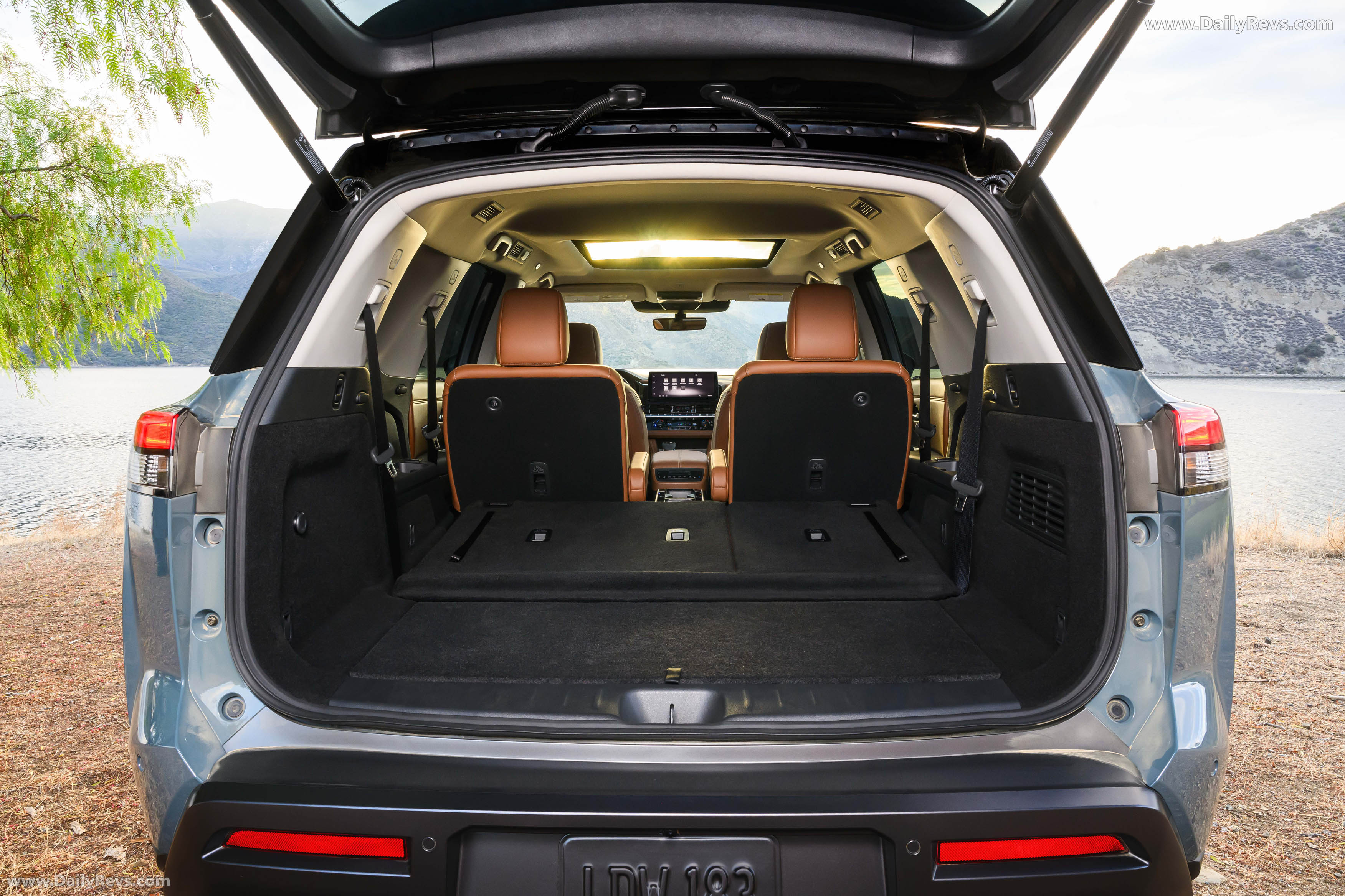 2026 Nissan Pathfinder Interior
