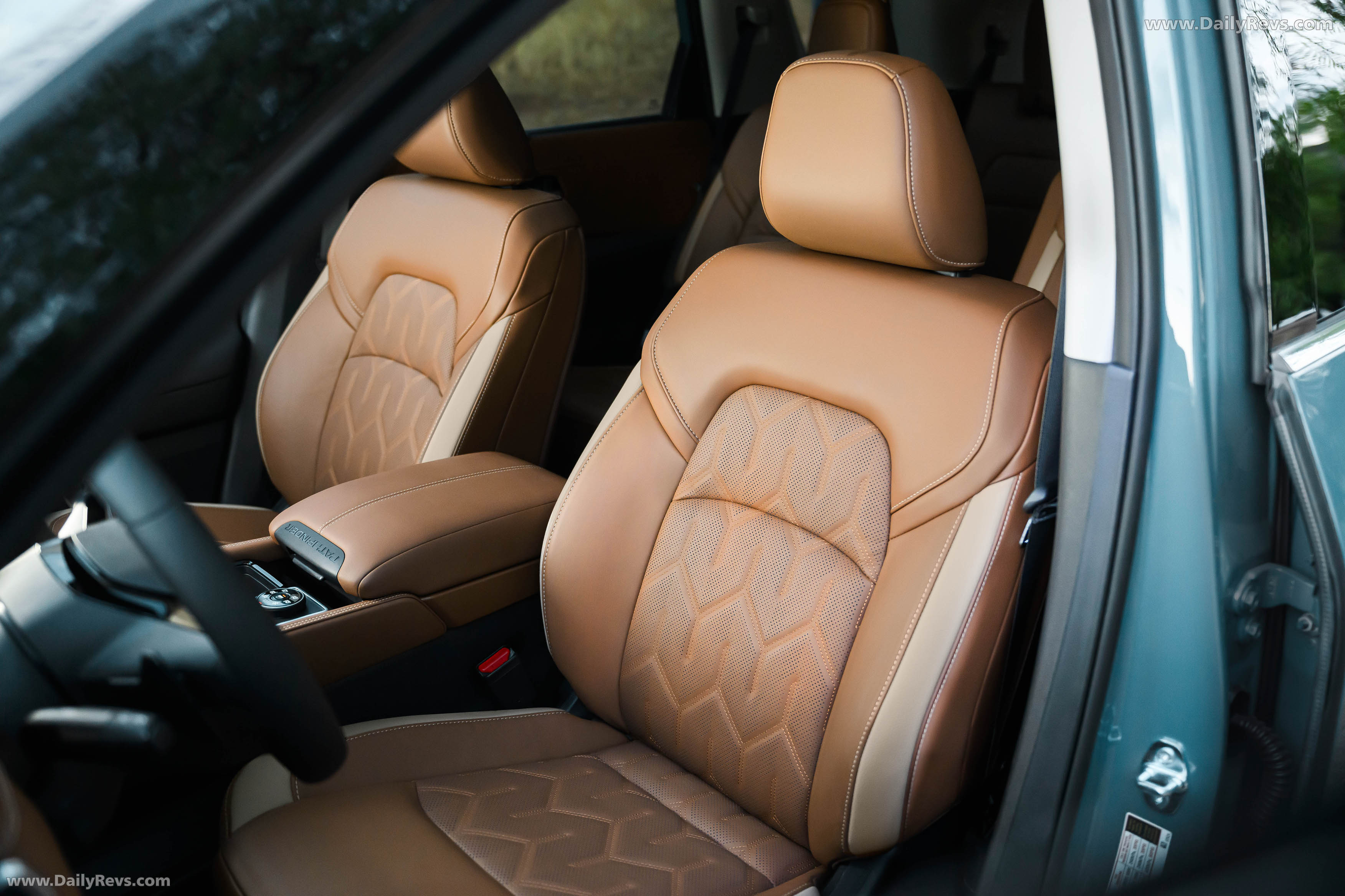 2026 Nissan Pathfinder Interior