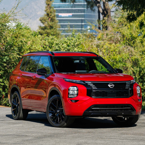 2026 Nissan Rogue Plug-in Hybrid Front View