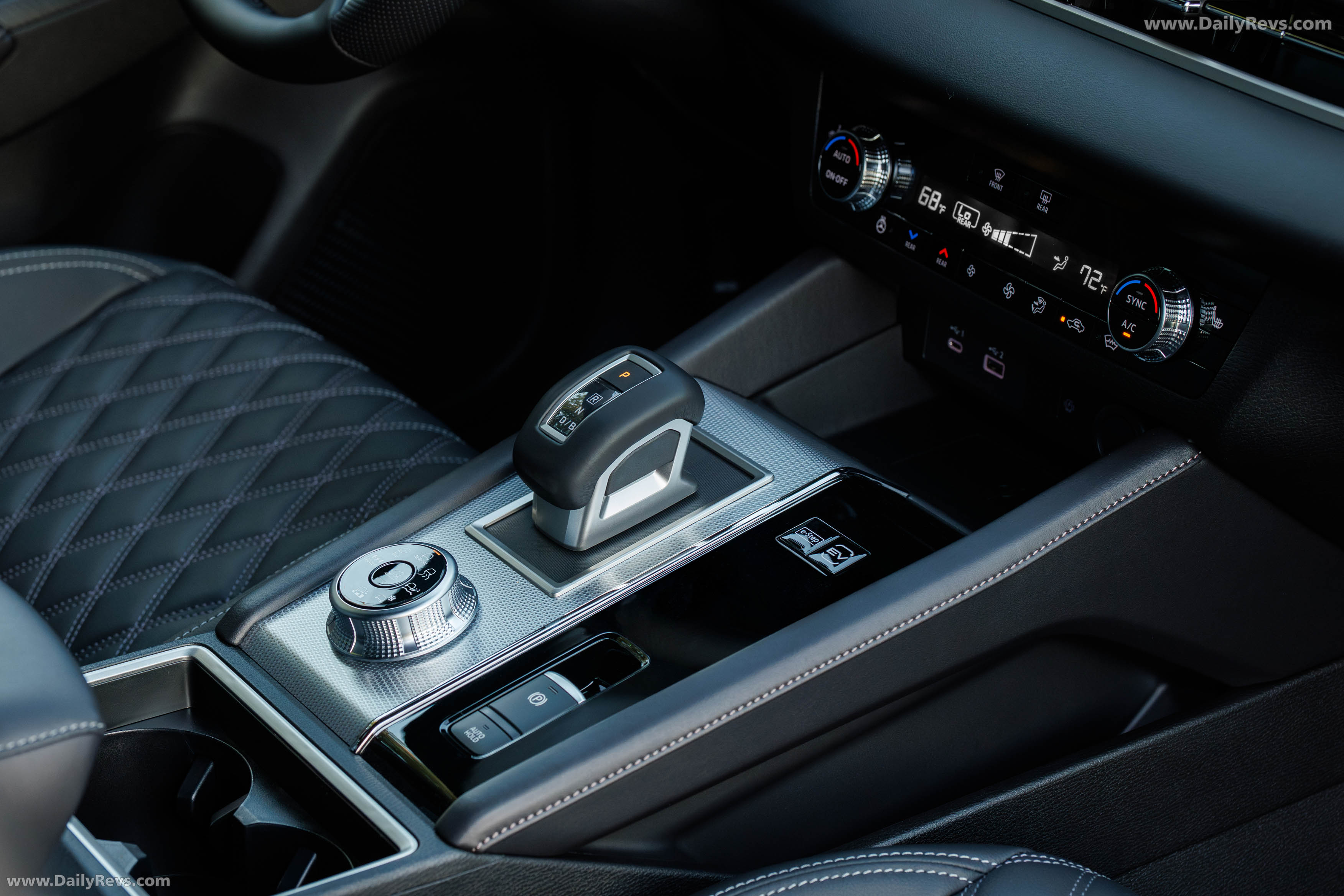 2026 Nissan Rogue Plug-in Hybrid Interior