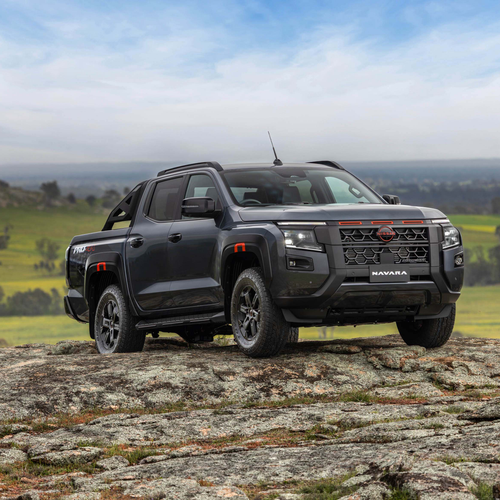2026 Nissan Navara PRO-4X Front View