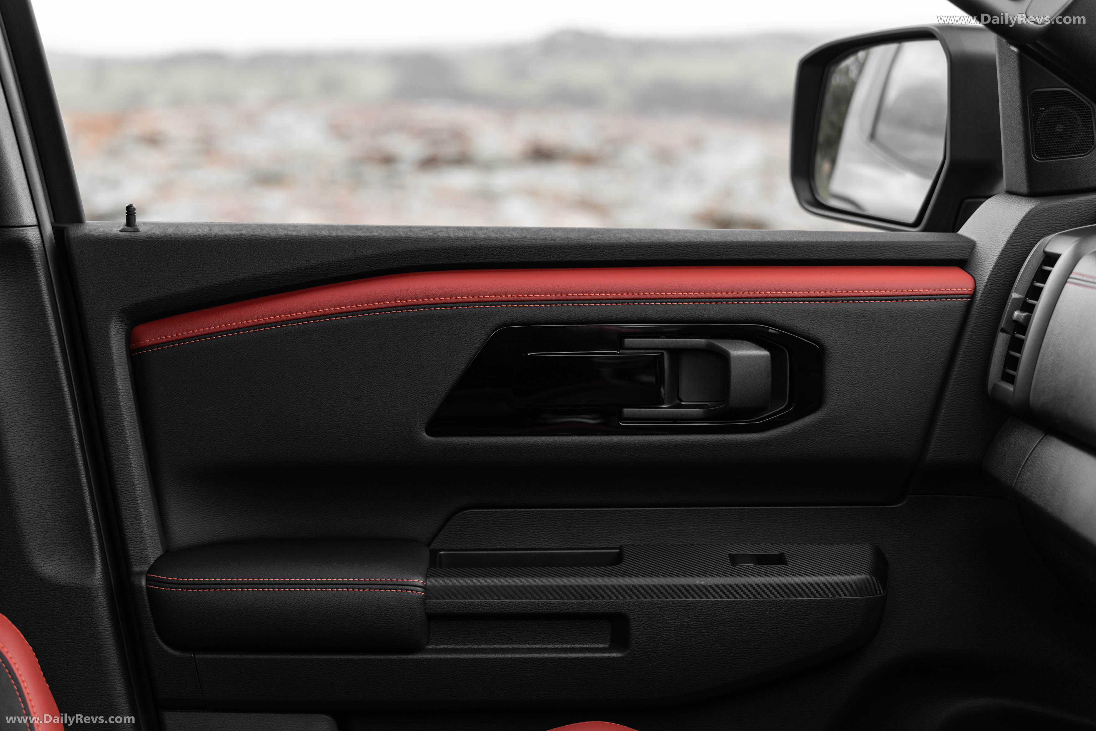 2026 Nissan Navara PRO-4X Interior
