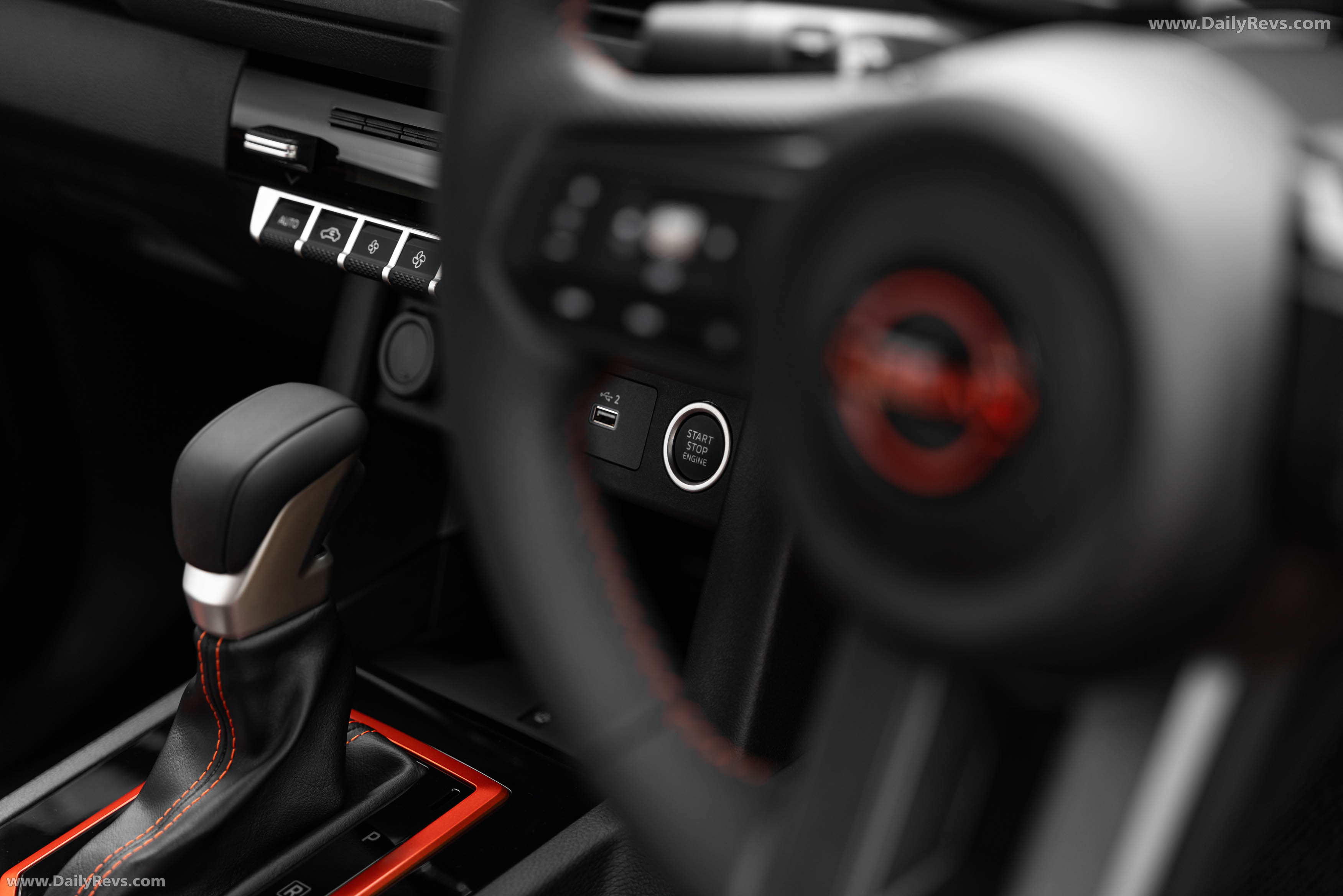 2026 Nissan Navara PRO-4X Interior