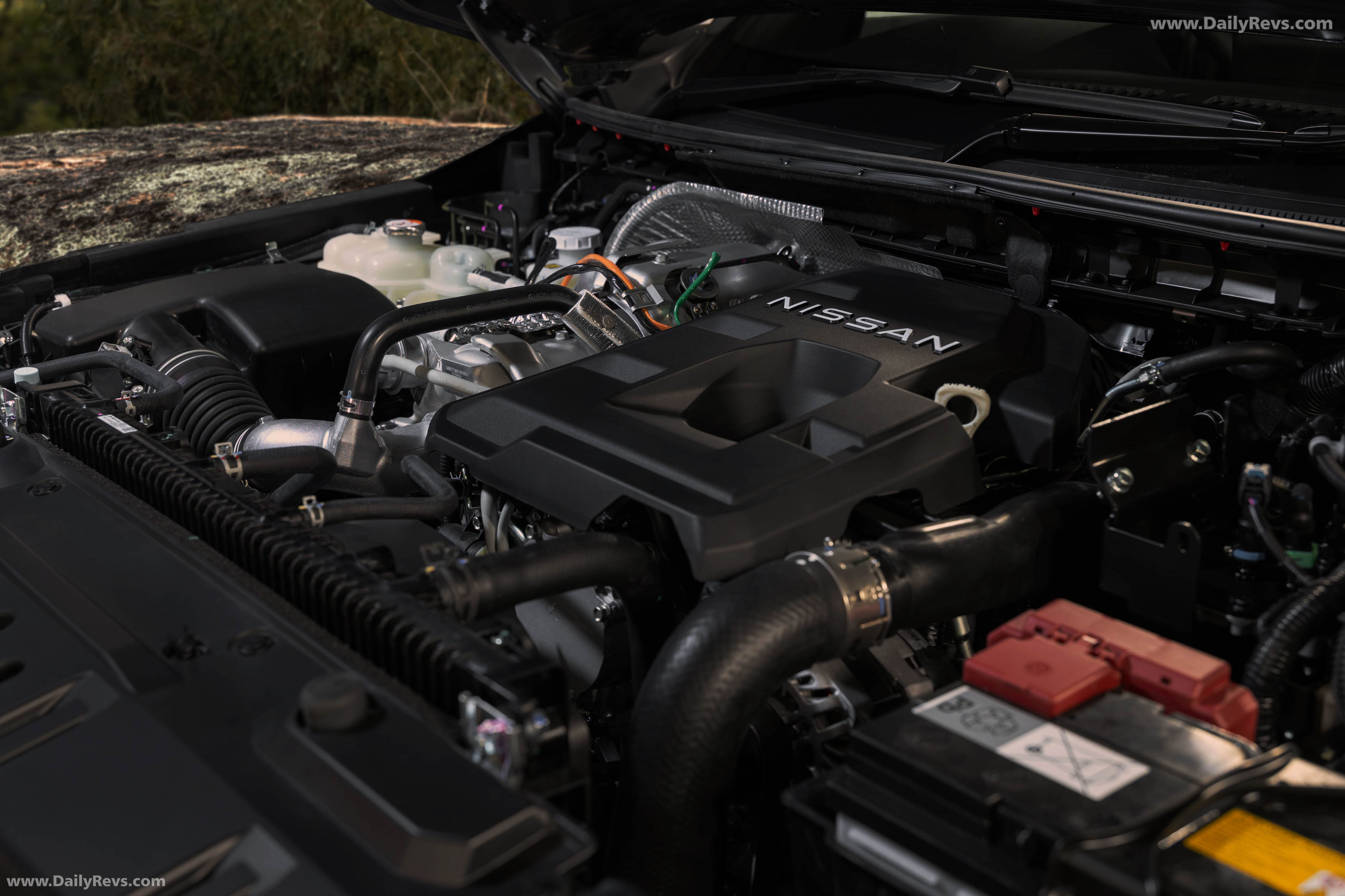 2026 Nissan Navara PRO-4X Engine