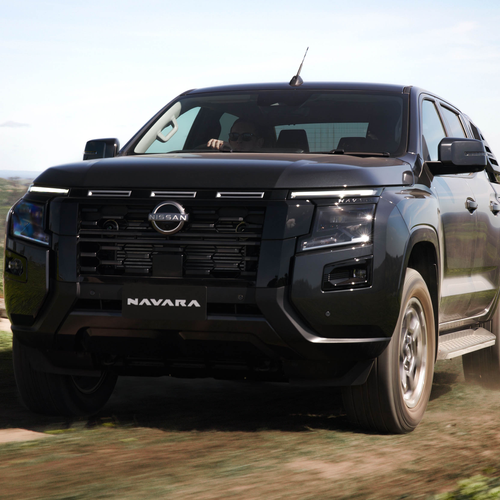 2026 Nissan Navara ST-X Front View