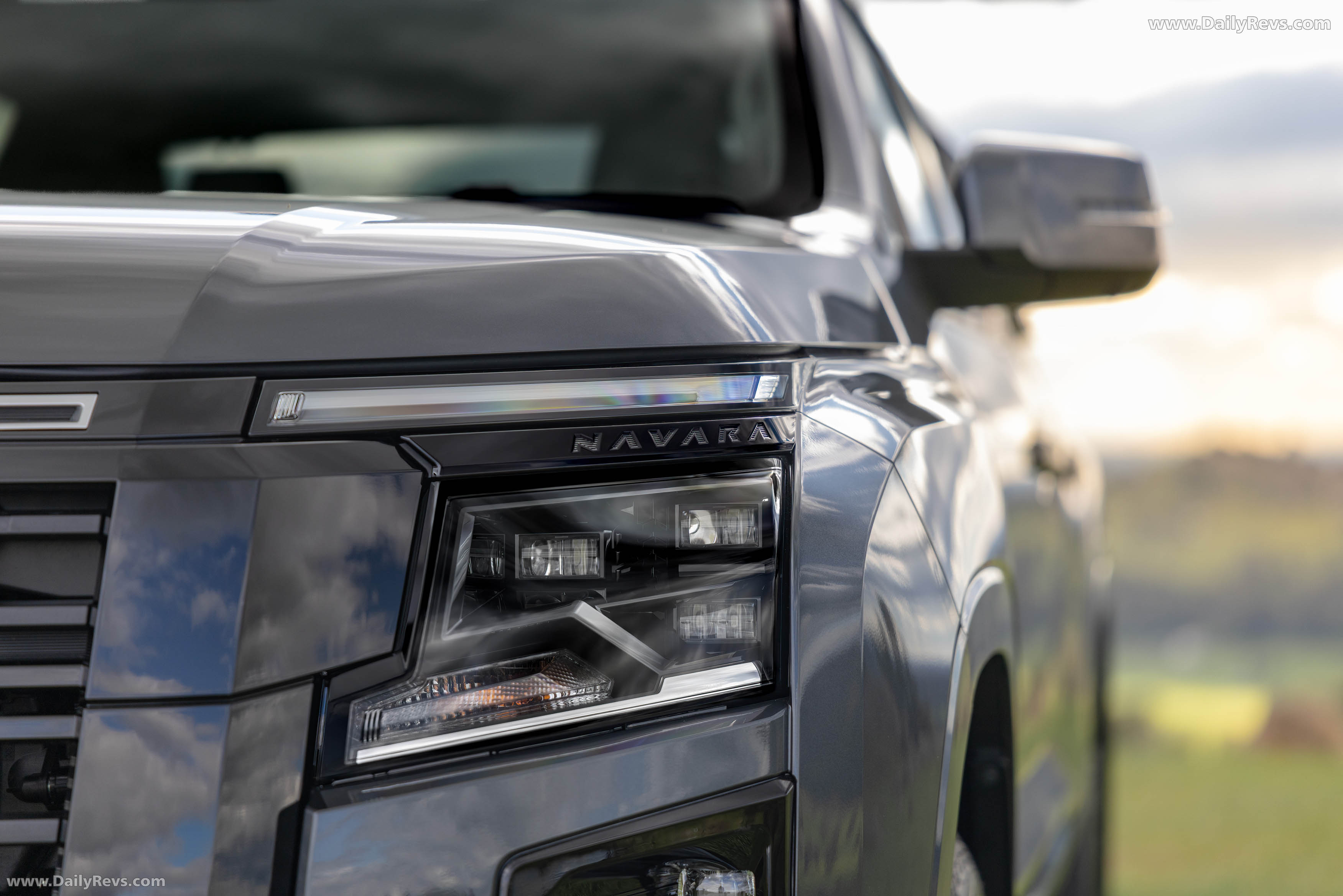 2026 Nissan Navara ST-X Exterior