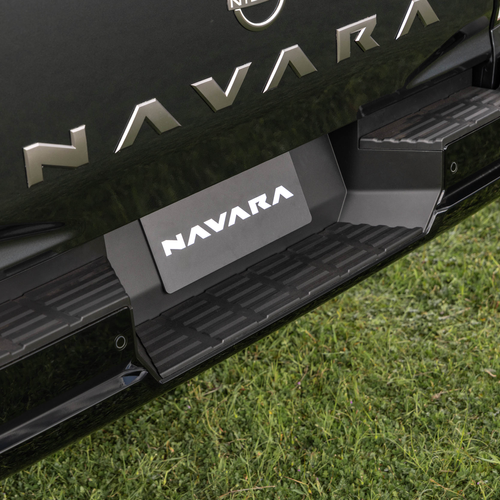 2026 Nissan Navara ST-X Exterior