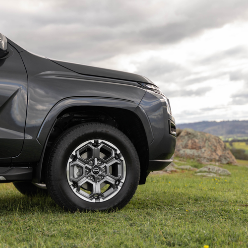 2026 Nissan Navara ST-X Exterior