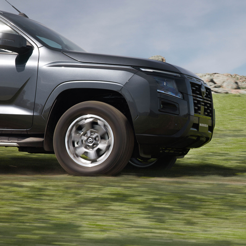 2026 Nissan Navara ST-X Exterior