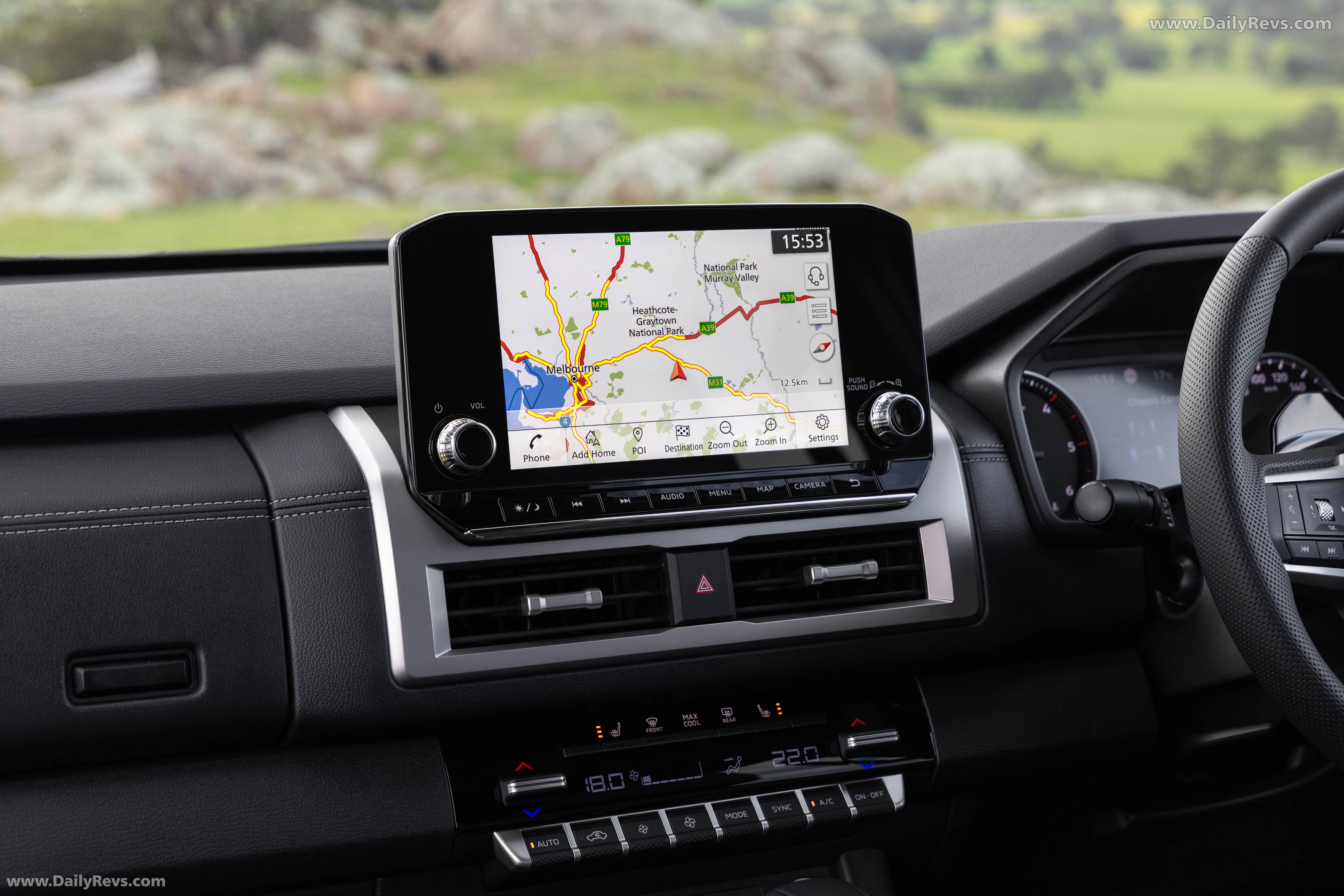 2026 Nissan Navara ST-X Interior