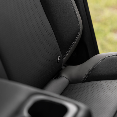 2026 Nissan Navara ST-X Interior