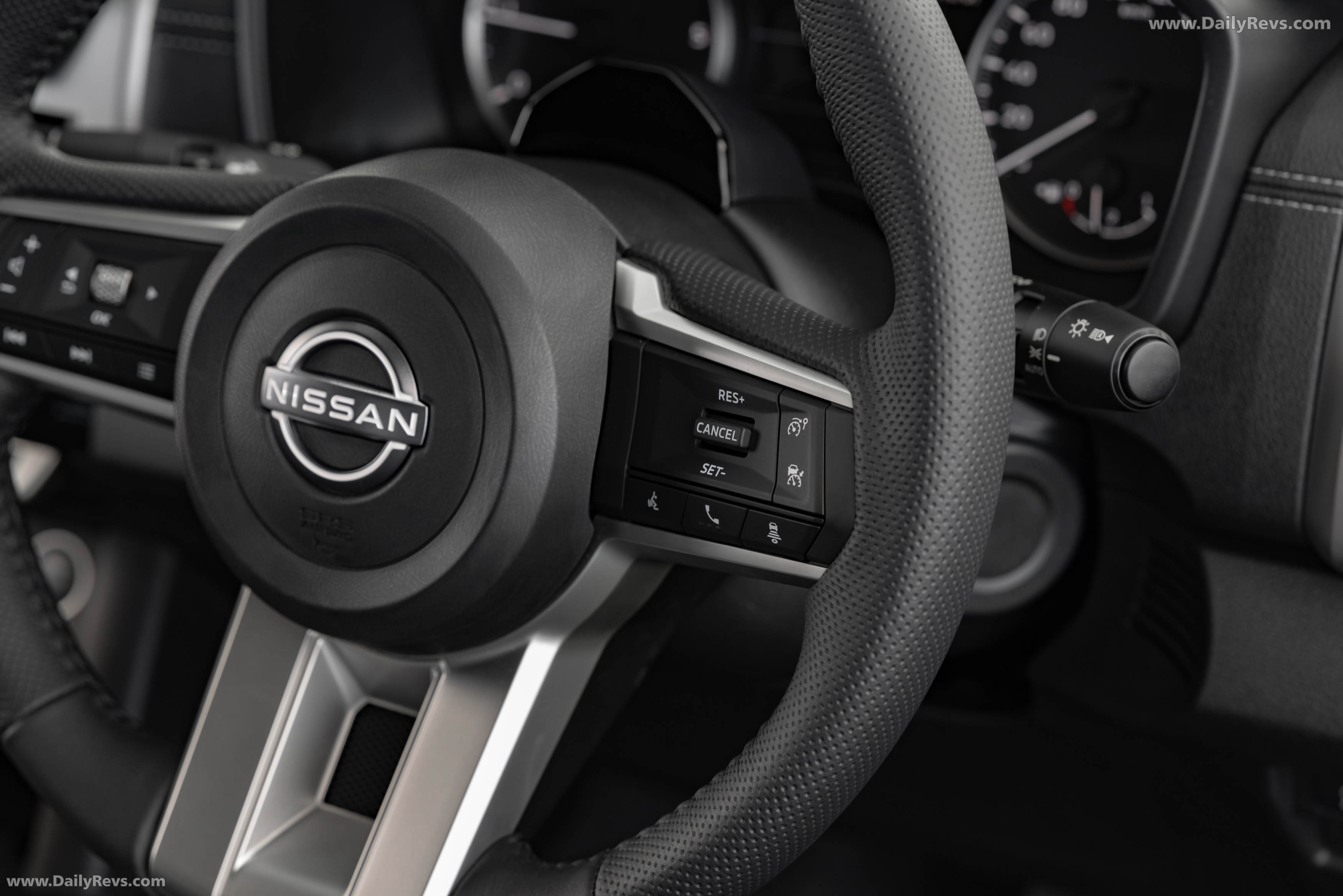 2026 Nissan Navara ST-X Interior
