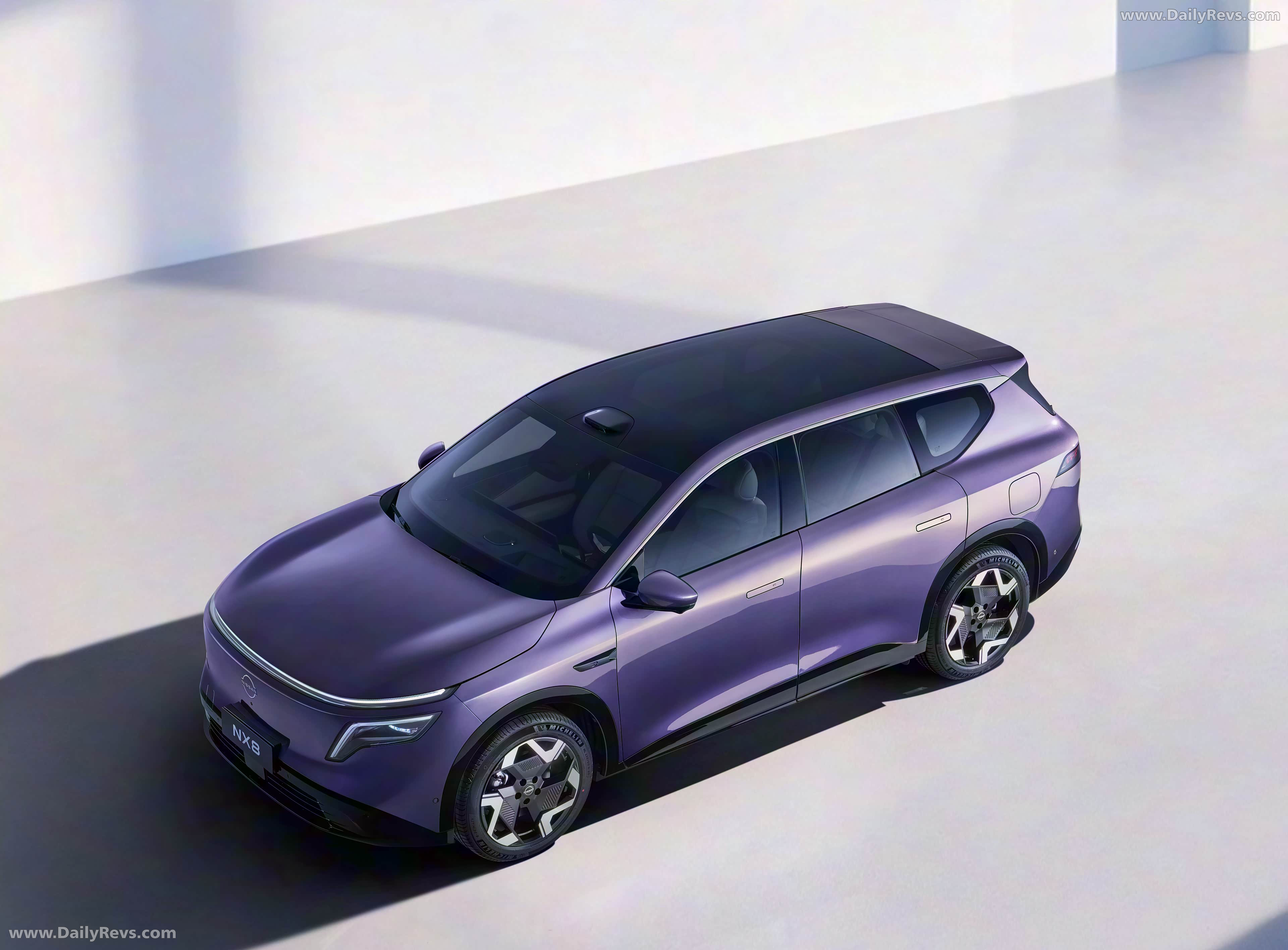 2026 Nissan NX8 Top View