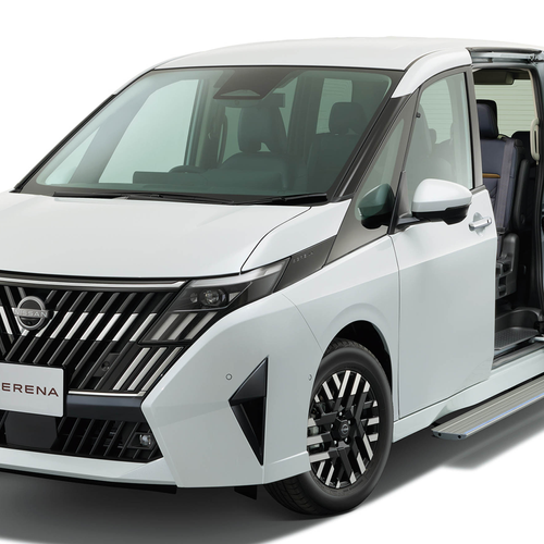2026 Nissan Serena Front View