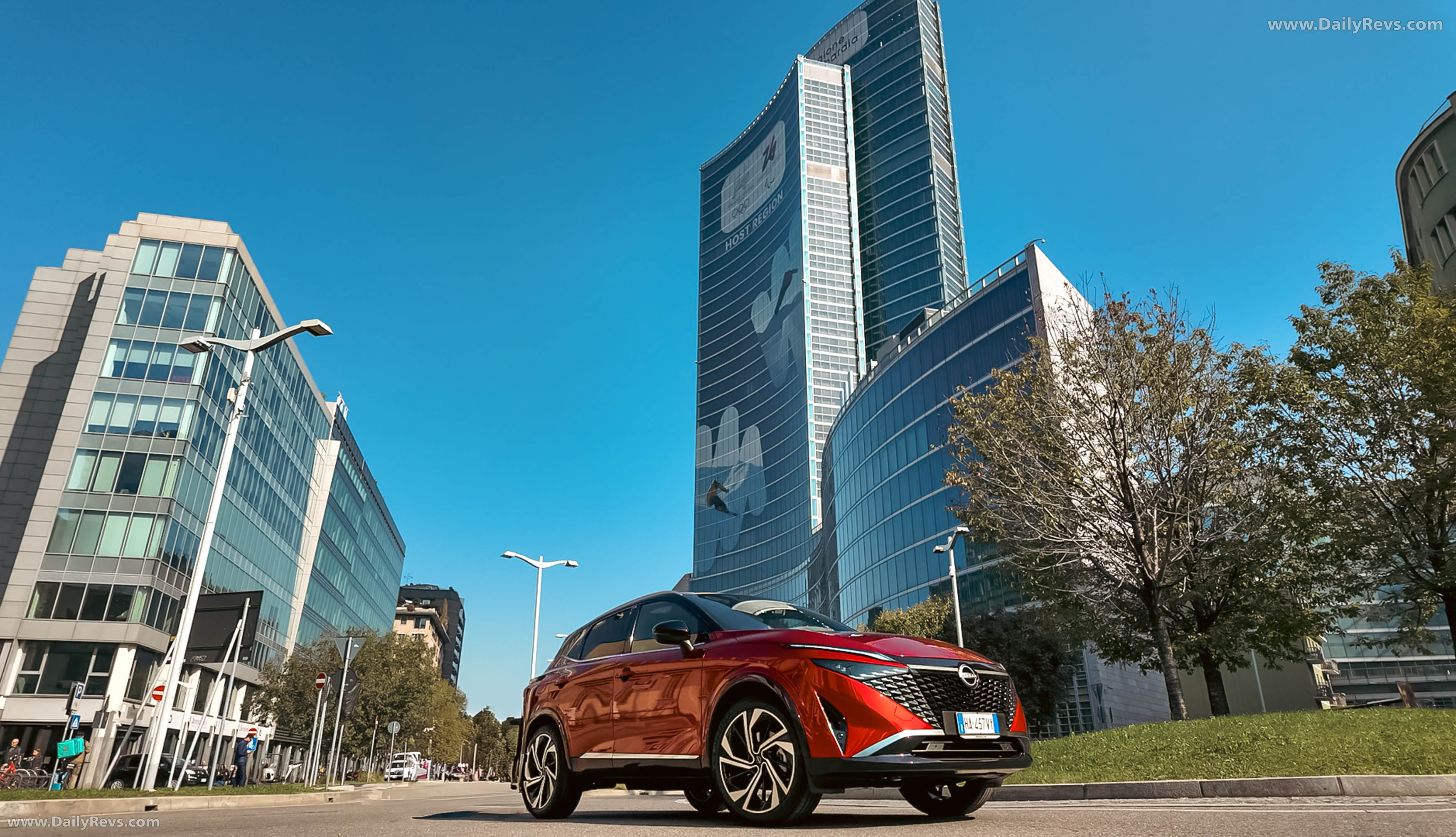2026 Nissan Qashqai e‐POWER Fuji Sunset Red Front View