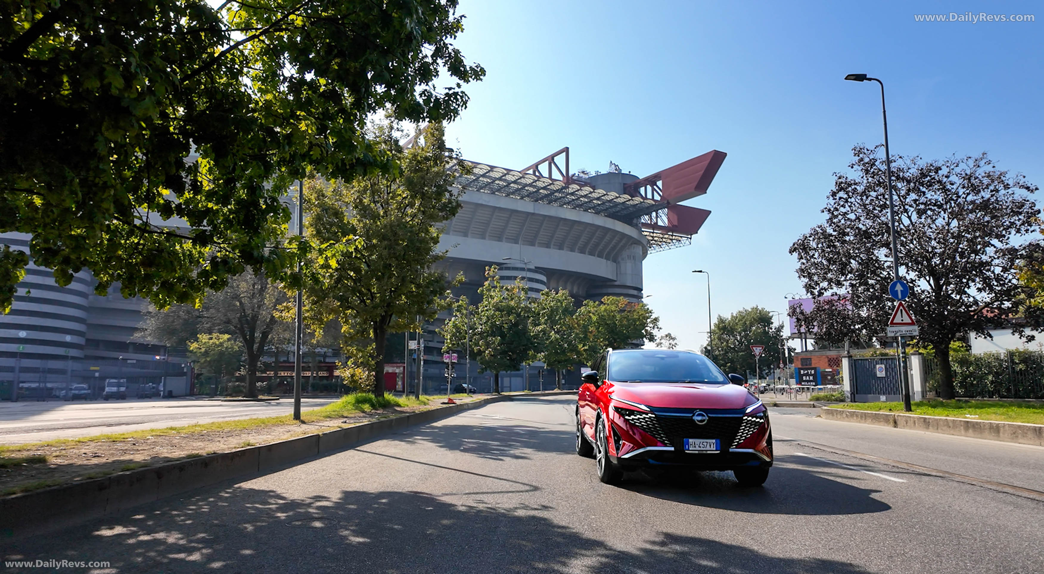 2026 Nissan Qashqai e‐POWER Fuji Sunset Red Front View