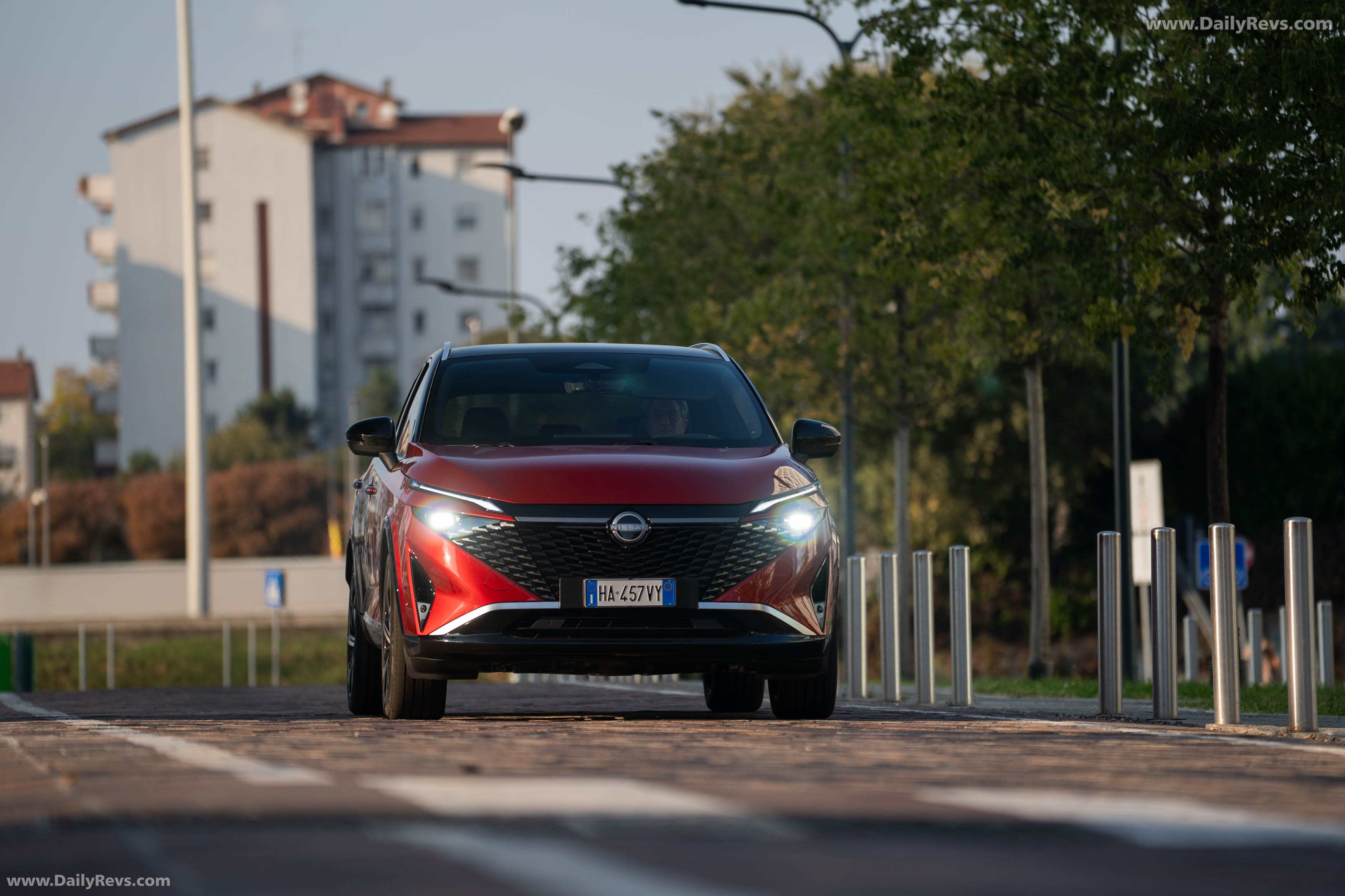 2026 Nissan Qashqai e‐POWER Fuji Sunset Red Front View
