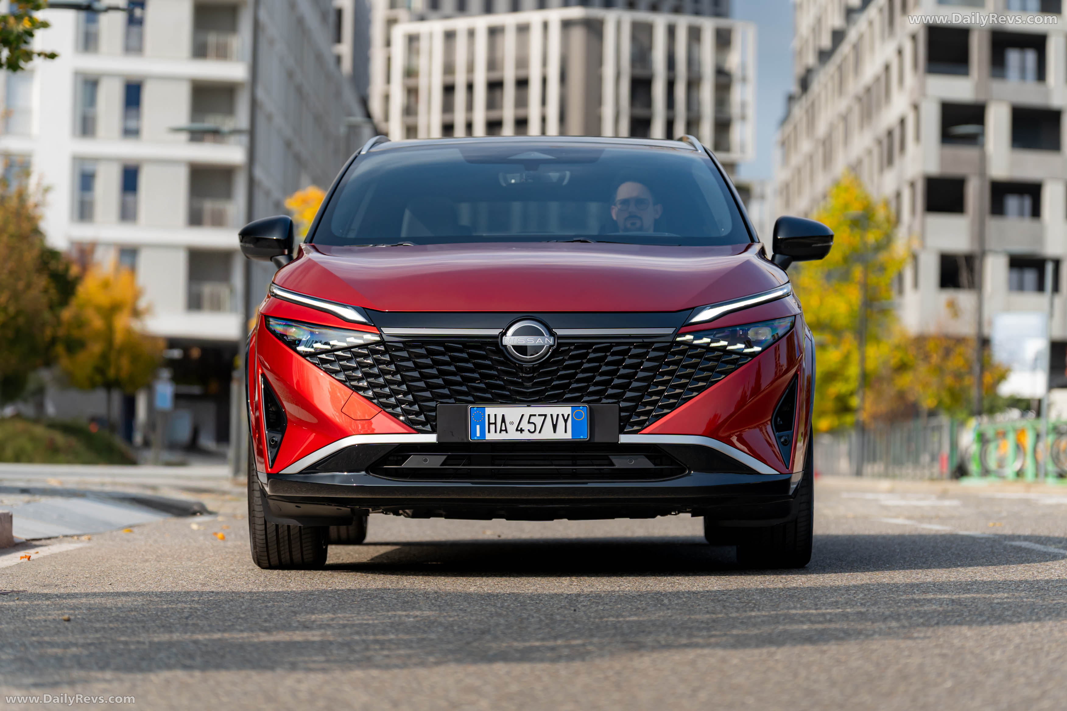 2026 Nissan Qashqai e‐POWER Fuji Sunset Red Front View