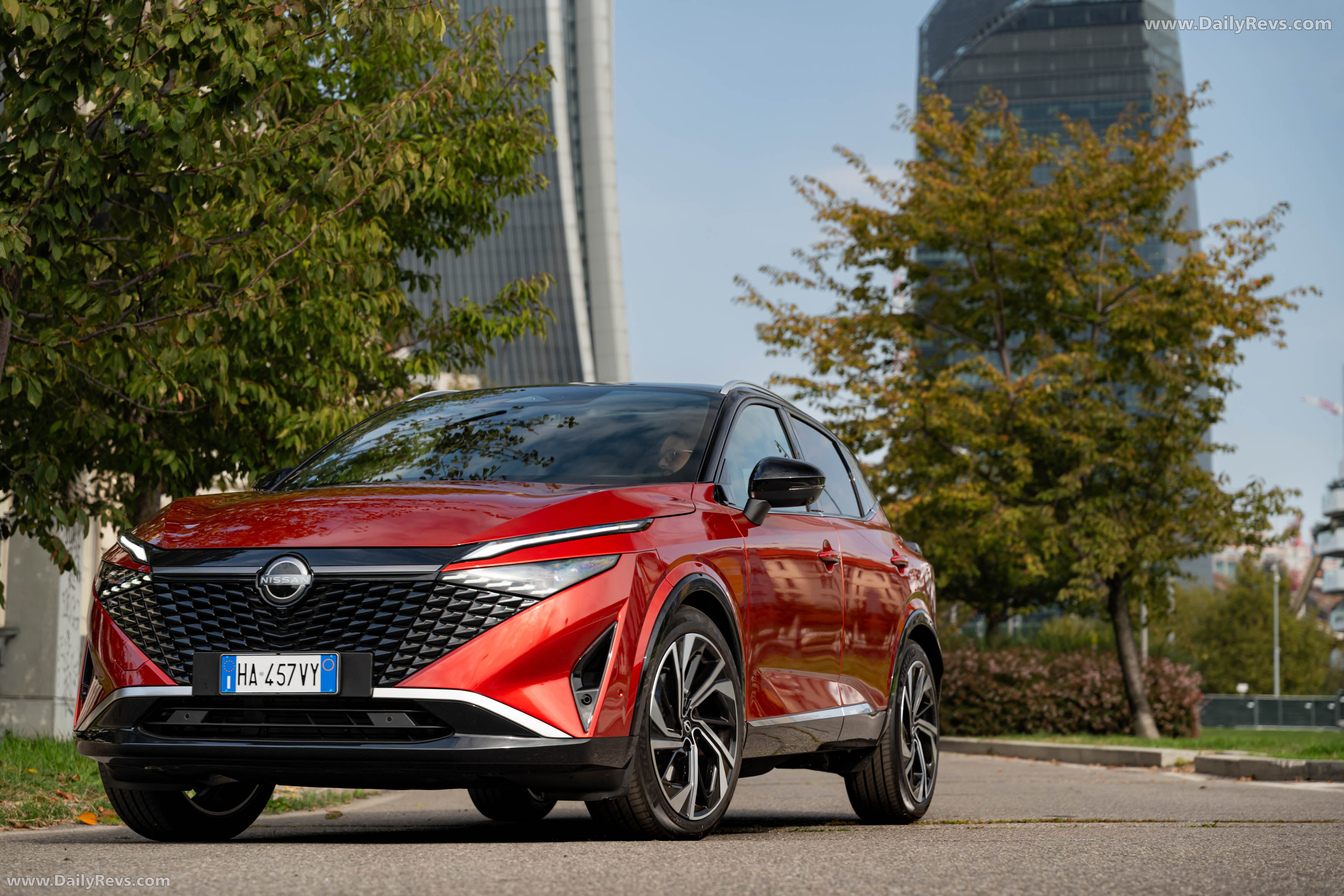 2026 Nissan Qashqai e‐POWER Fuji Sunset Red Front View