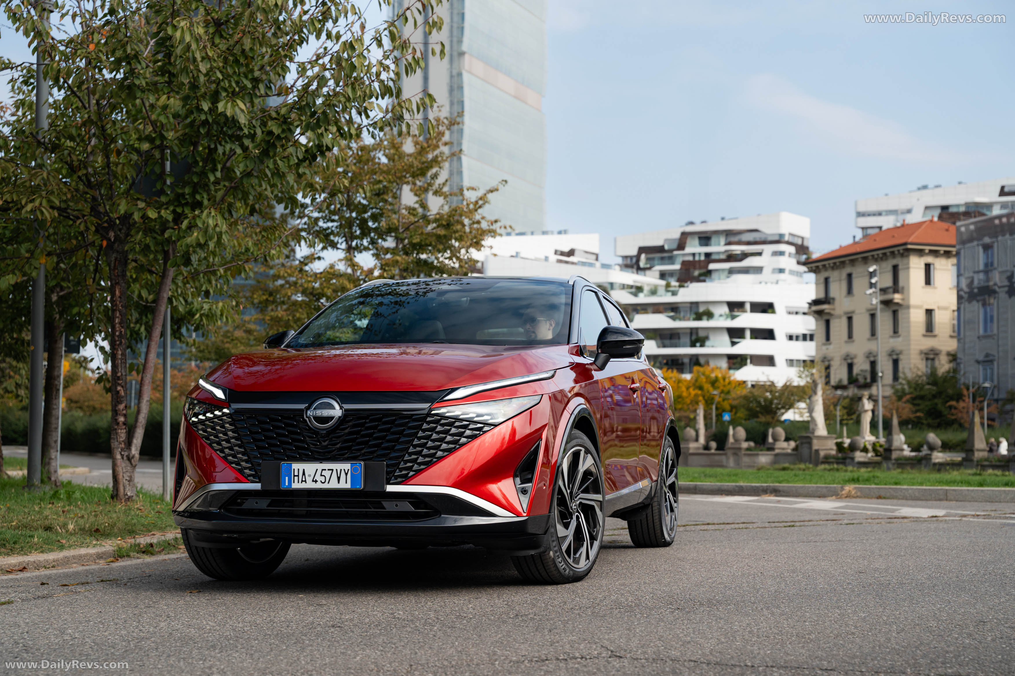 2026 Nissan Qashqai e‐POWER Fuji Sunset Red Front View