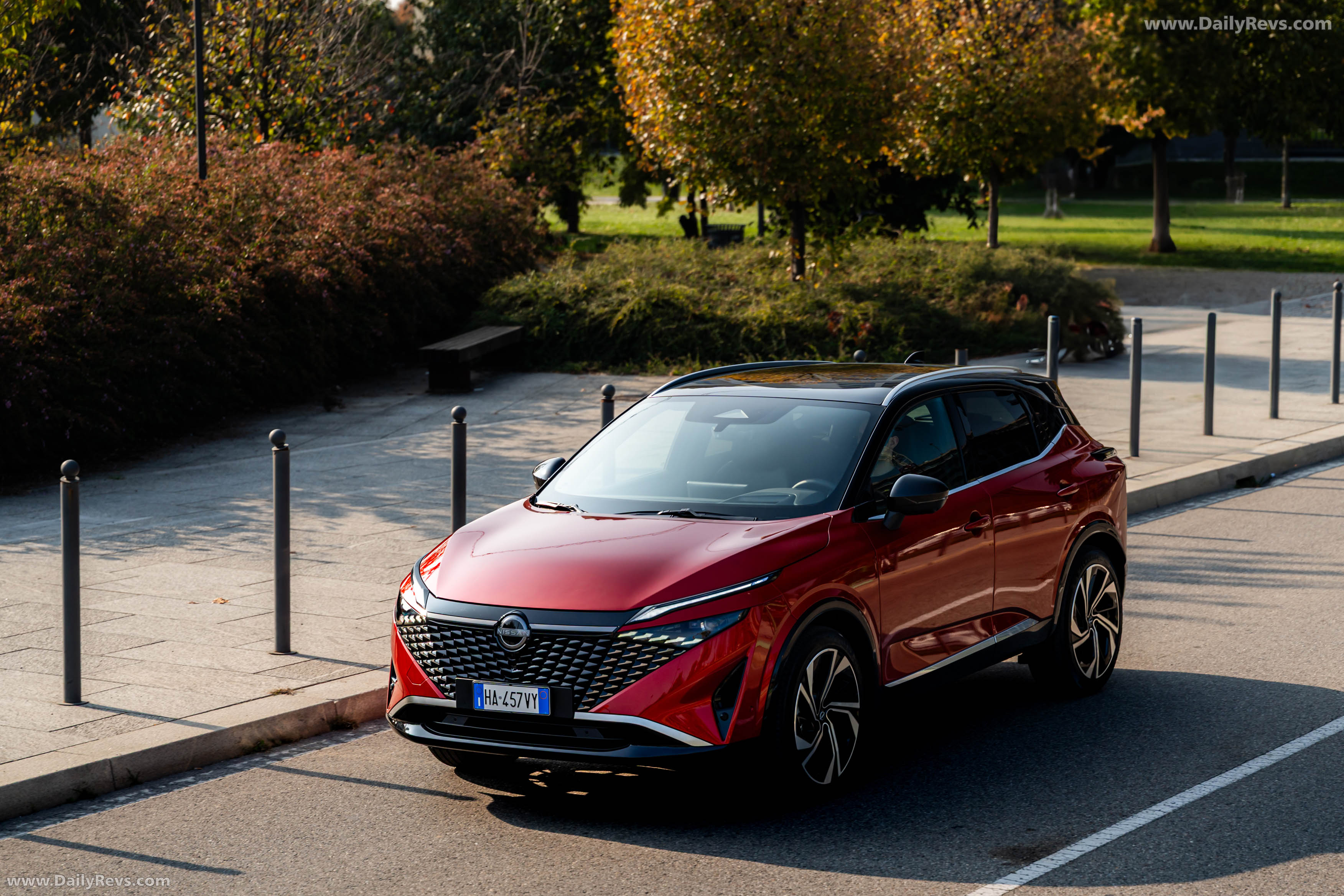 2026 Nissan Qashqai e‐POWER Fuji Sunset Red Front View