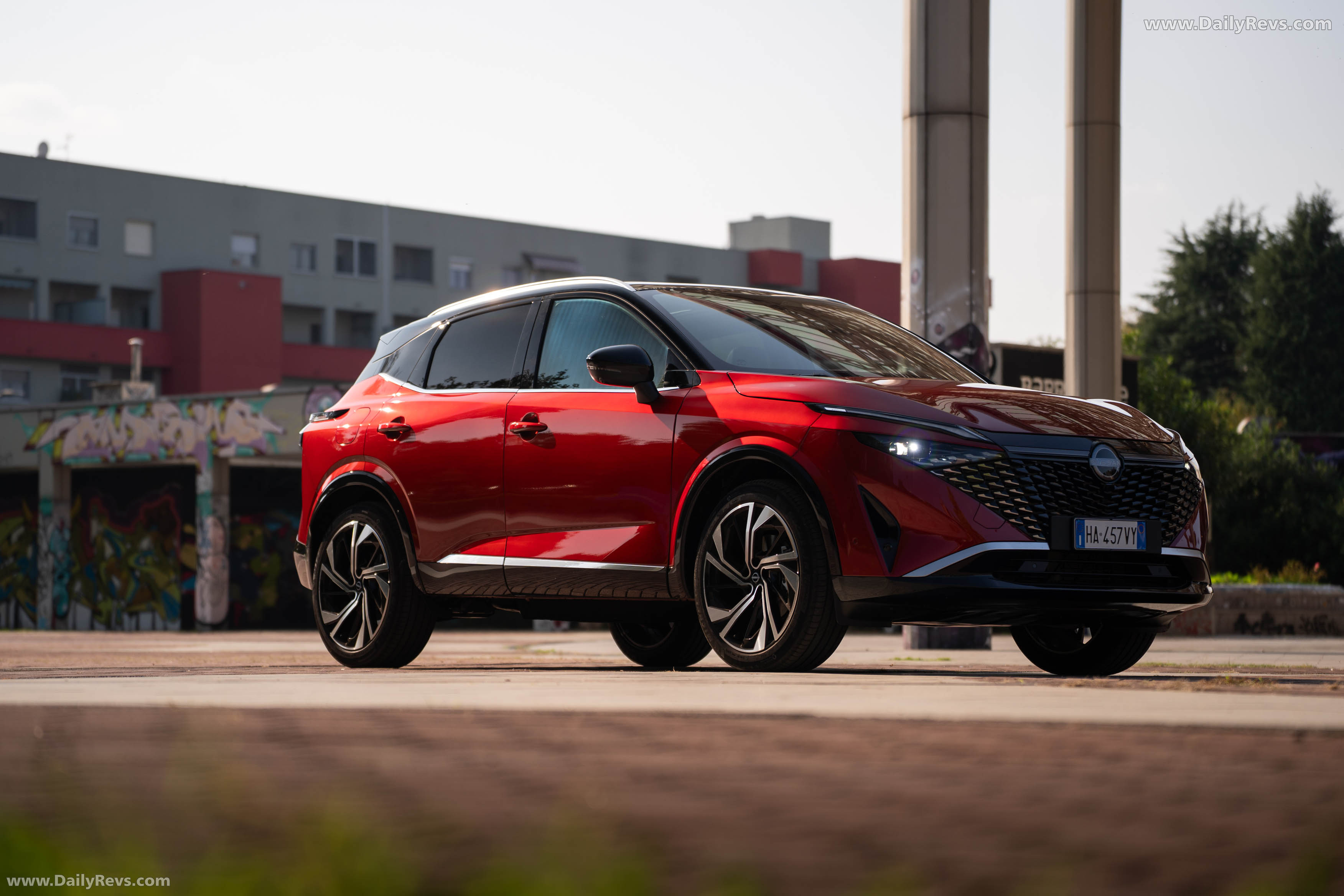 2026 Nissan Qashqai e‐POWER Fuji Sunset Red Front View