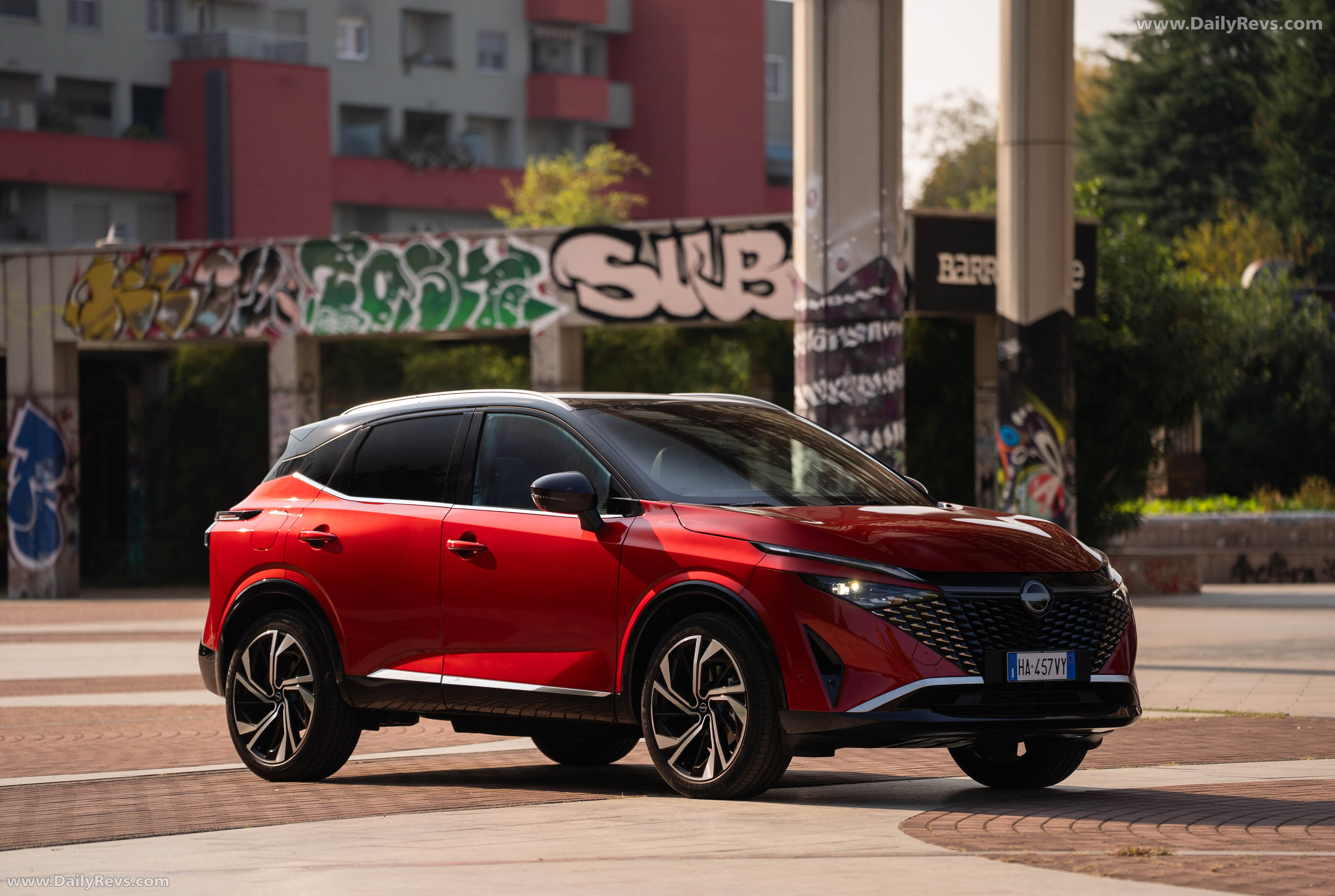 2026 Nissan Qashqai e‐POWER Fuji Sunset Red Front View