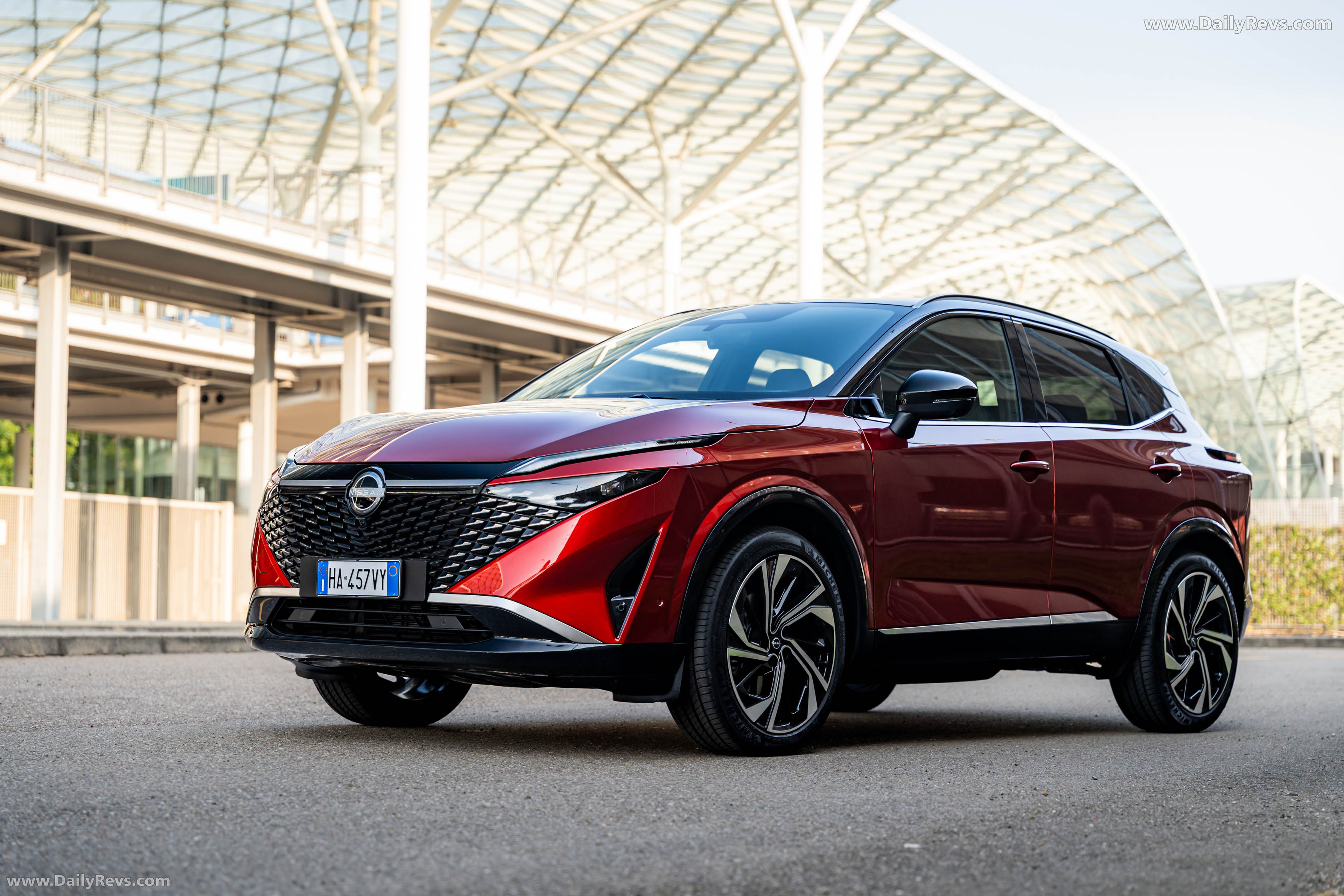 2026 Nissan Qashqai e‐POWER Fuji Sunset Red Front View