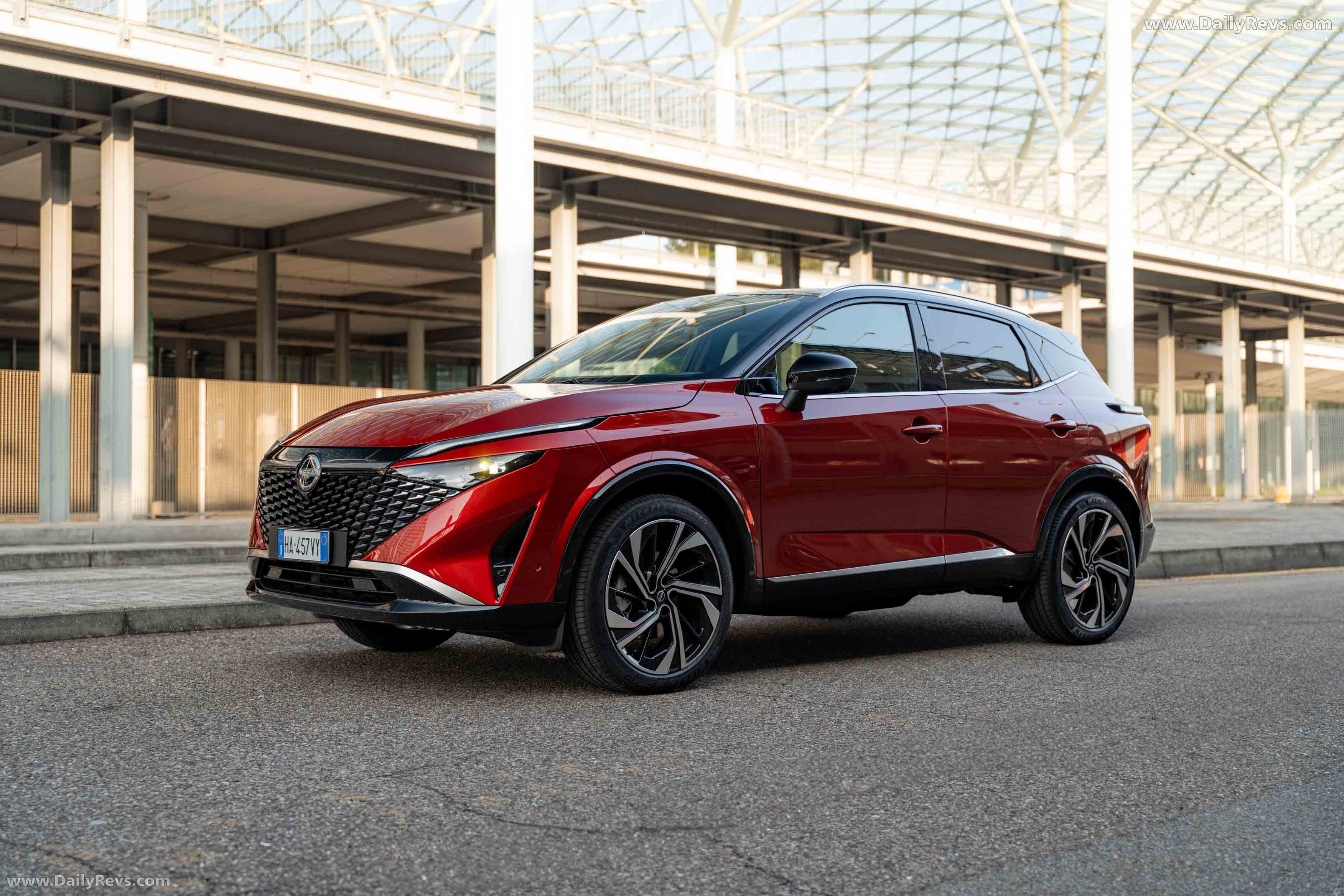 2026 Nissan Qashqai e‐POWER Fuji Sunset Red Front View