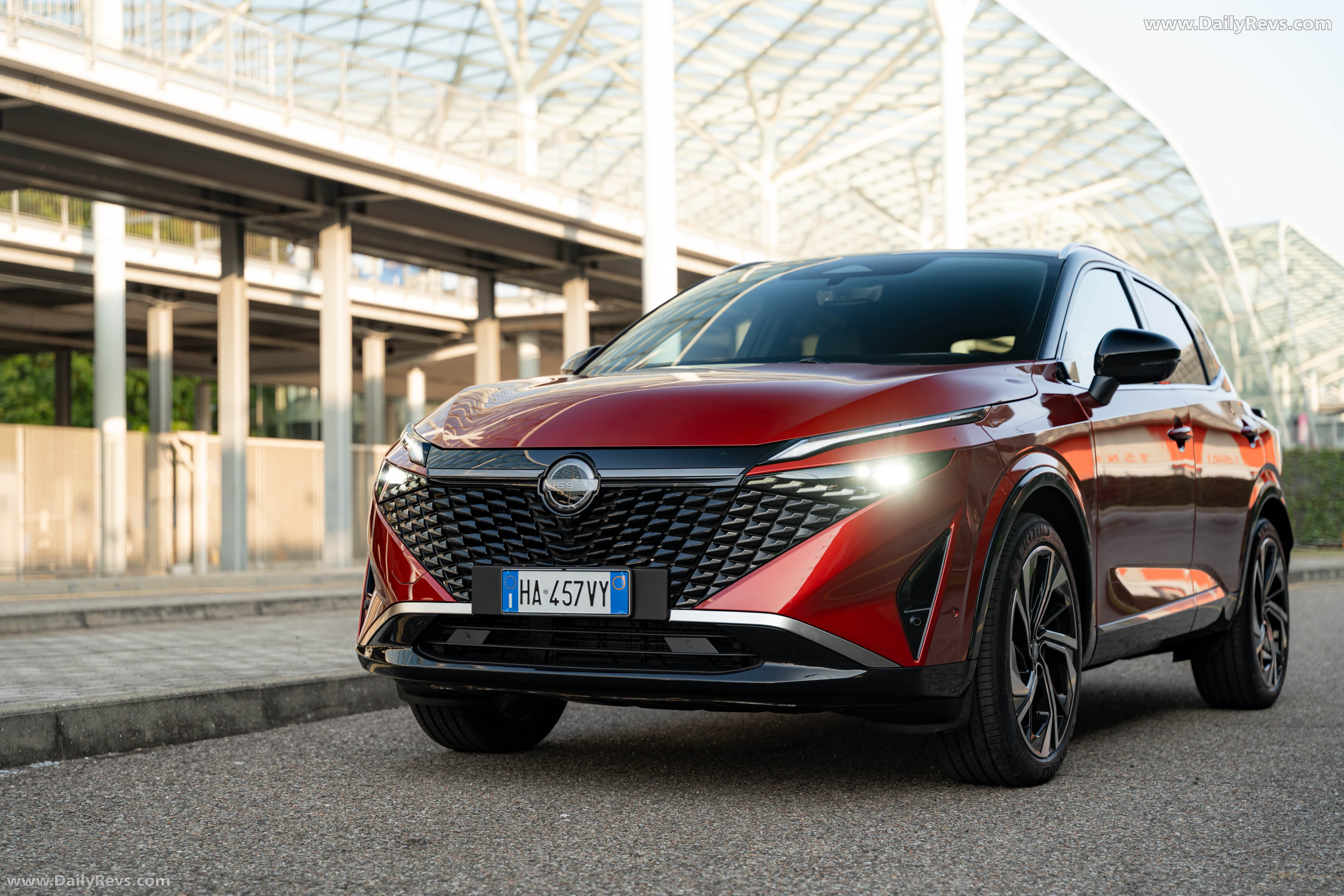 2026 Nissan Qashqai e‐POWER Fuji Sunset Red Front View