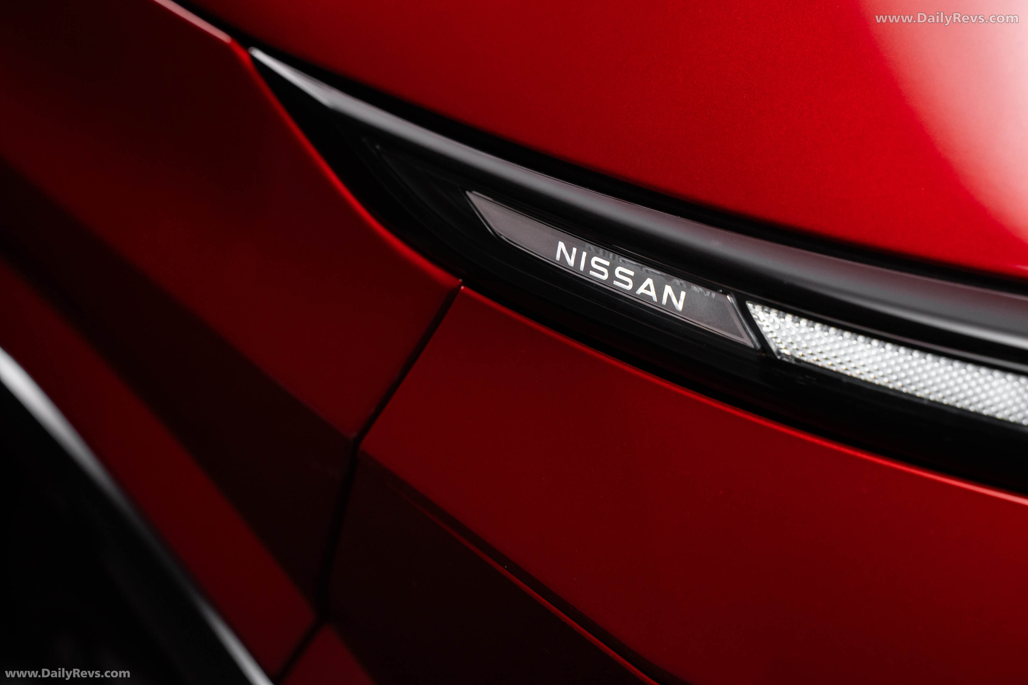 2026 Nissan Qashqai e‐POWER Fuji Sunset Red Exterior