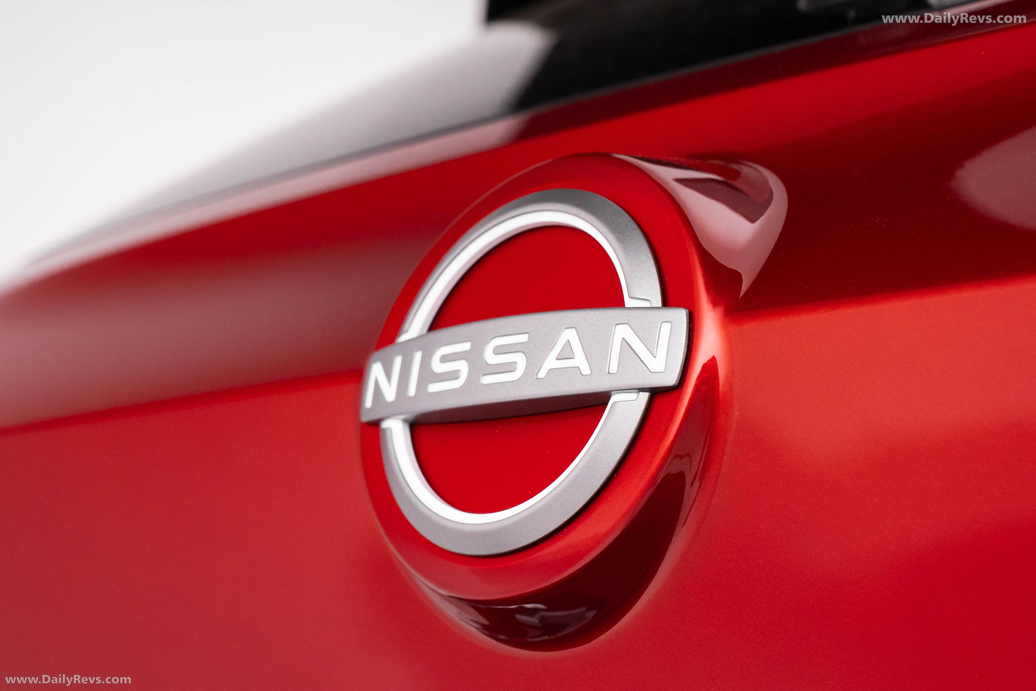 2026 Nissan Qashqai e‐POWER Fuji Sunset Red Exterior