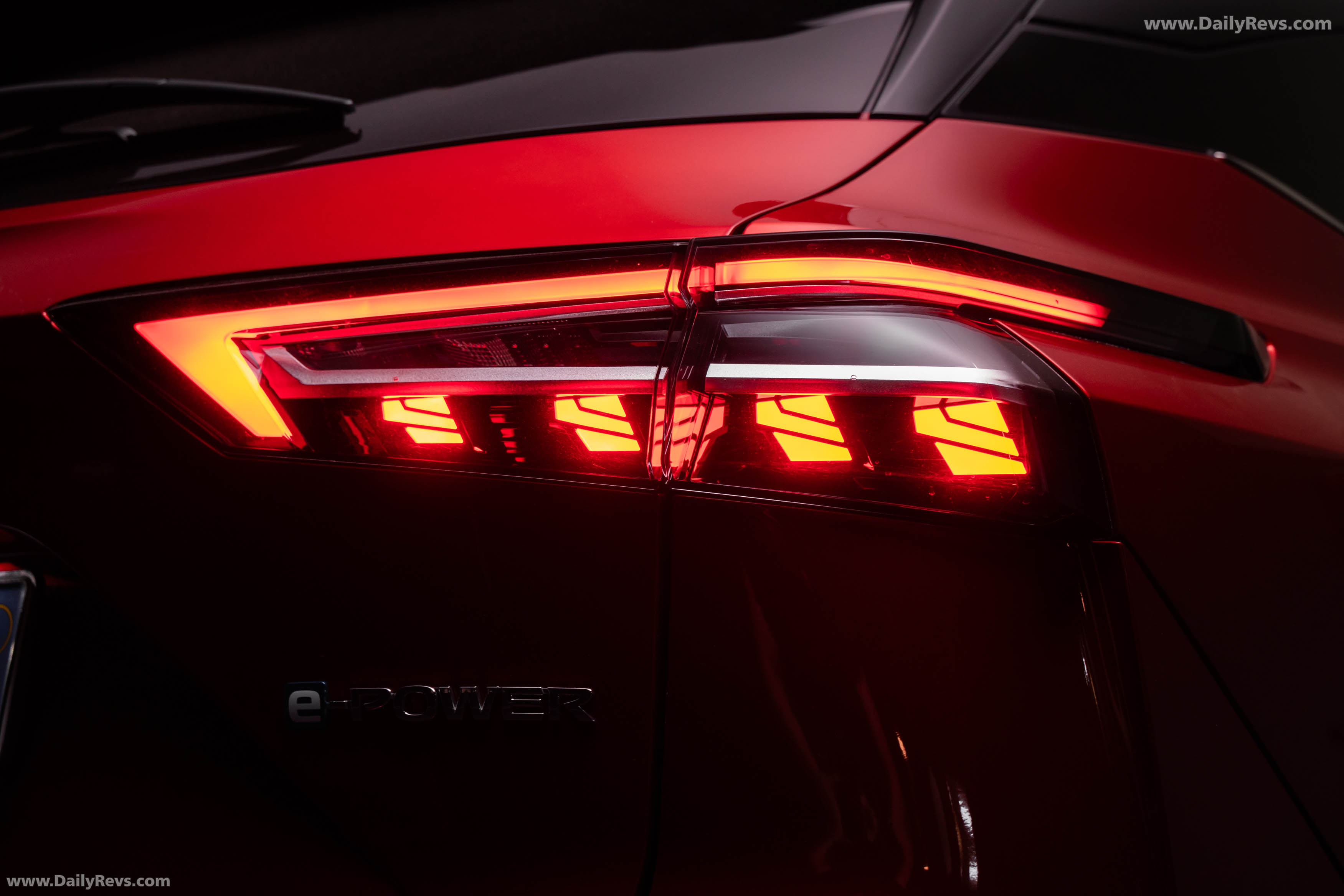 2026 Nissan Qashqai e‐POWER Fuji Sunset Red Exterior