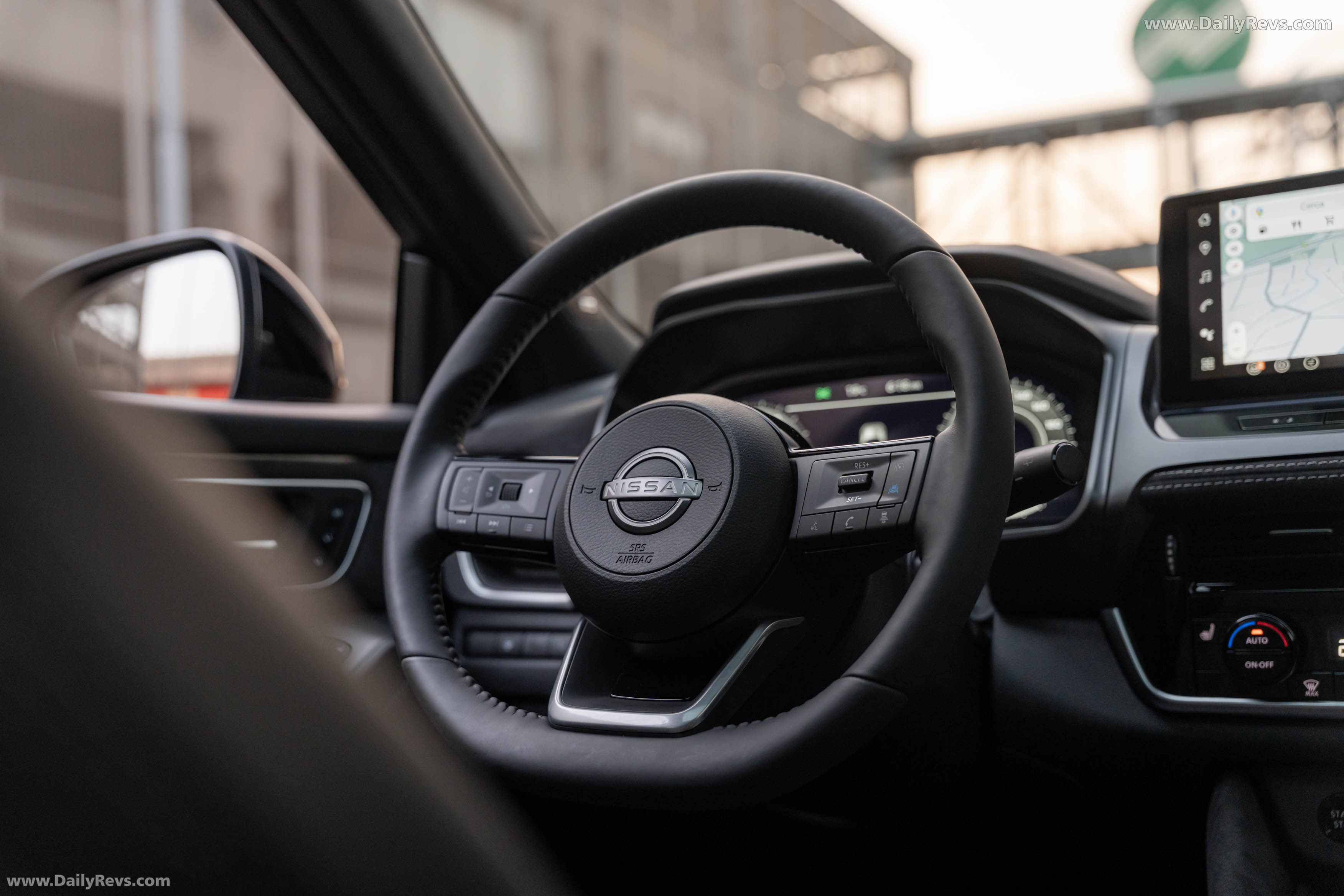 2026 Nissan Qashqai e‐POWER Fuji Sunset Red Interior