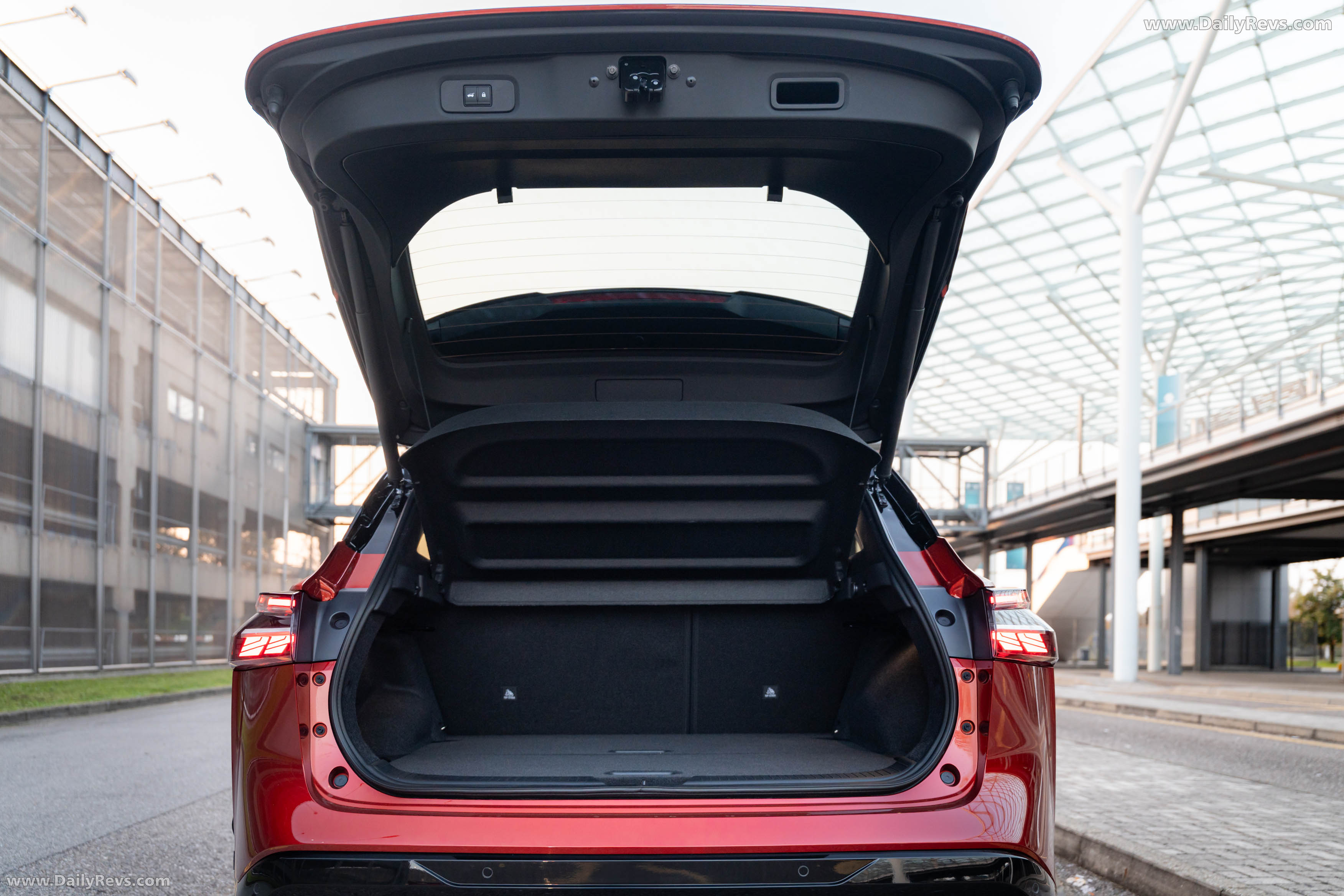 2026 Nissan Qashqai e‐POWER Fuji Sunset Red Interior
