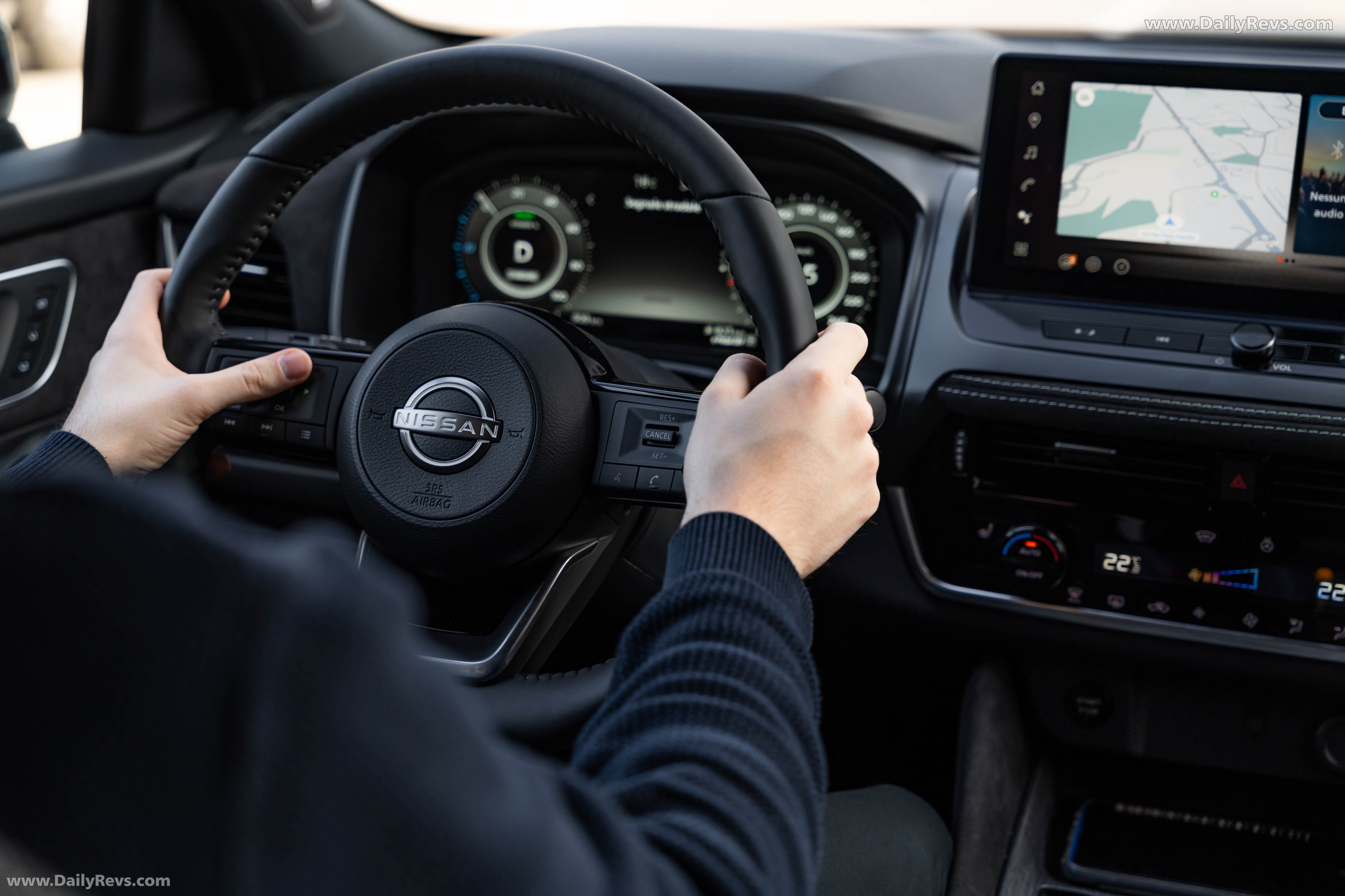 2026 Nissan Qashqai e‐POWER Fuji Sunset Red Interior