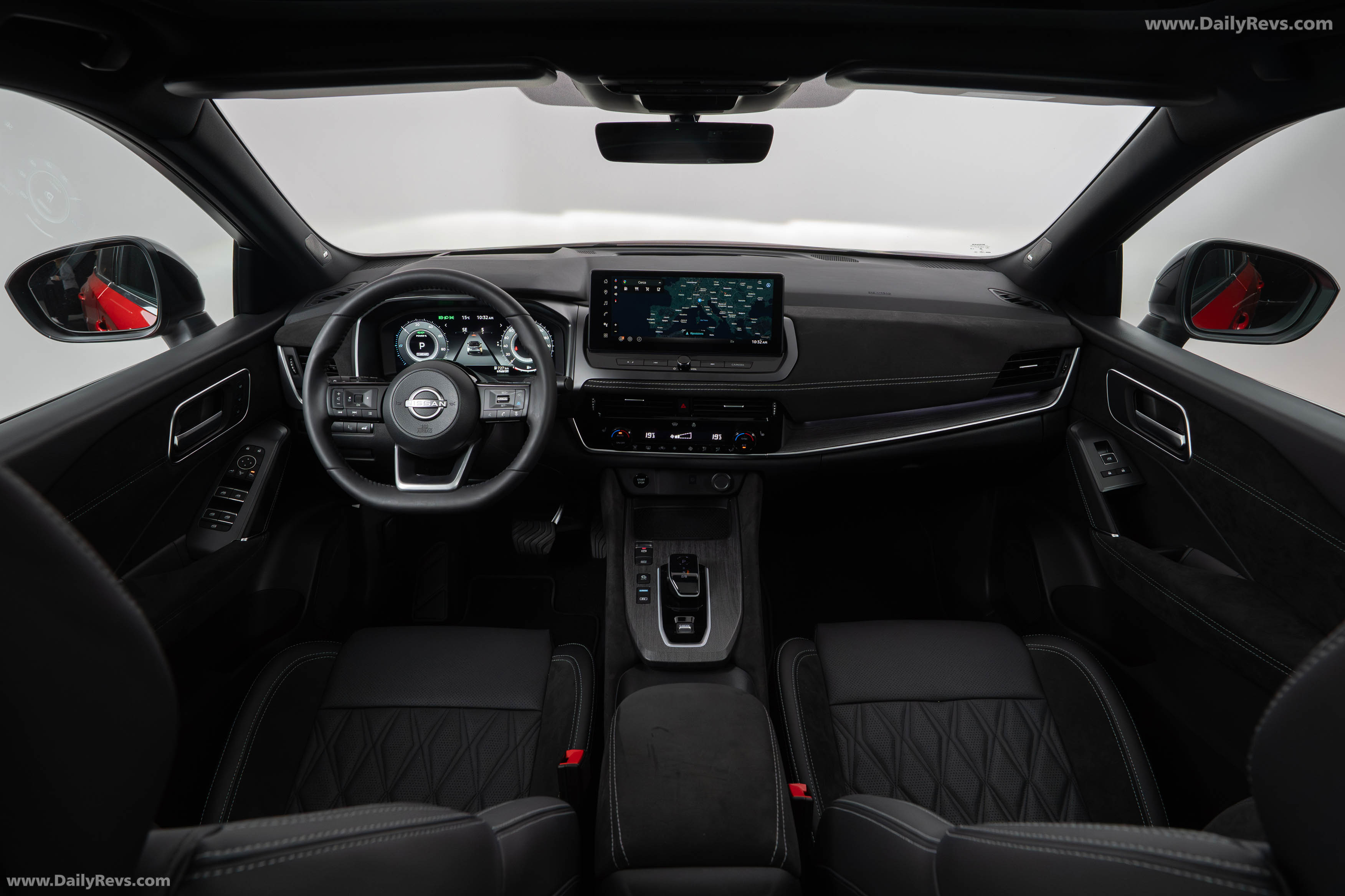 2026 Nissan Qashqai e‐POWER Fuji Sunset Red Interior