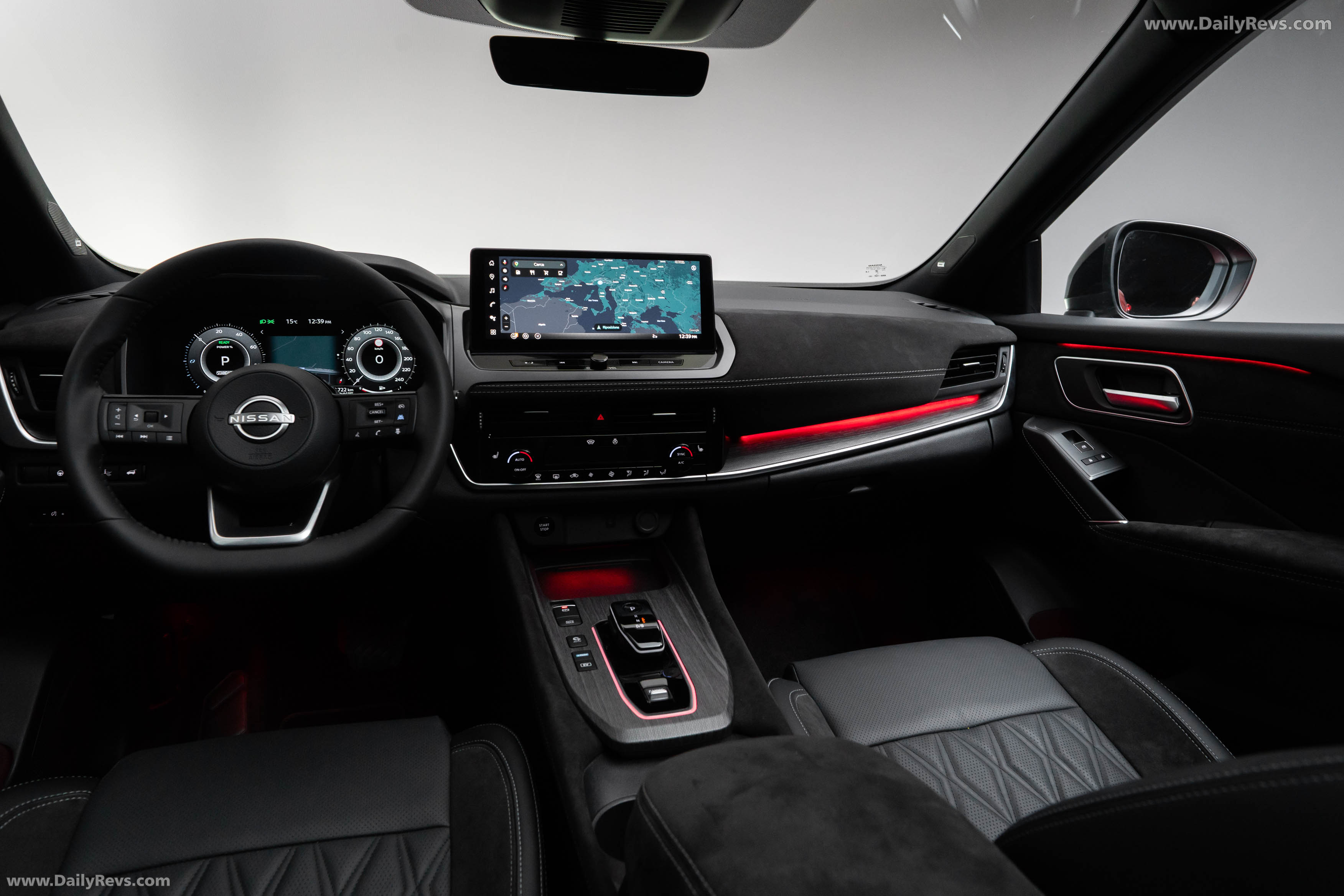 2026 Nissan Qashqai e‐POWER Fuji Sunset Red Interior